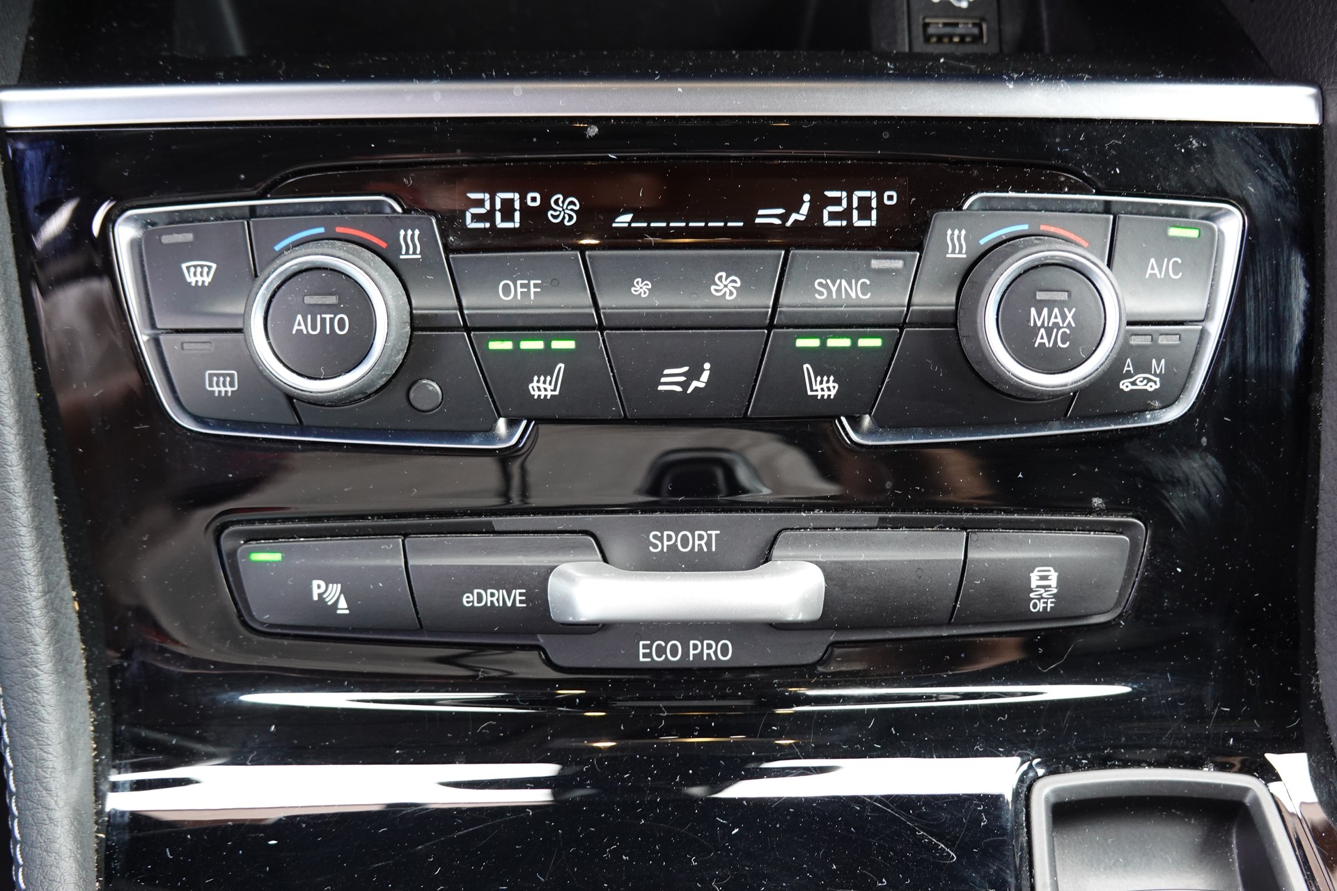 BMW 225xe iPerformance Active Tourer " * Véhicule CH * Caméra + Capteurs * Hayon électrique * Tempomat * Phares automatiques "-image-21
