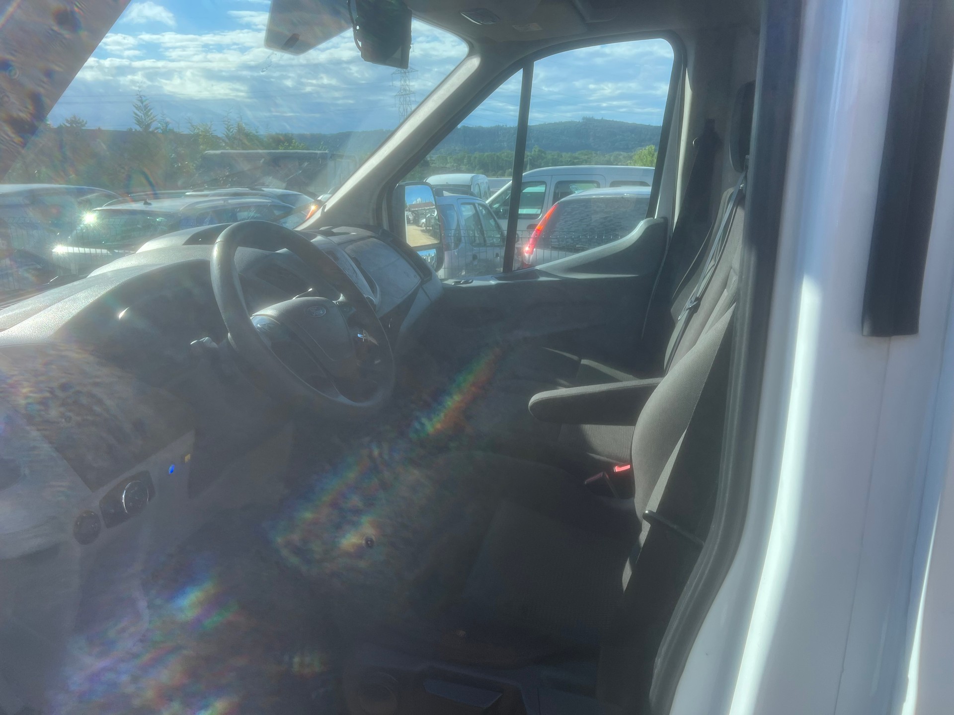 FORD Transit 350 L3H1 Ambiente 4WD-image-10