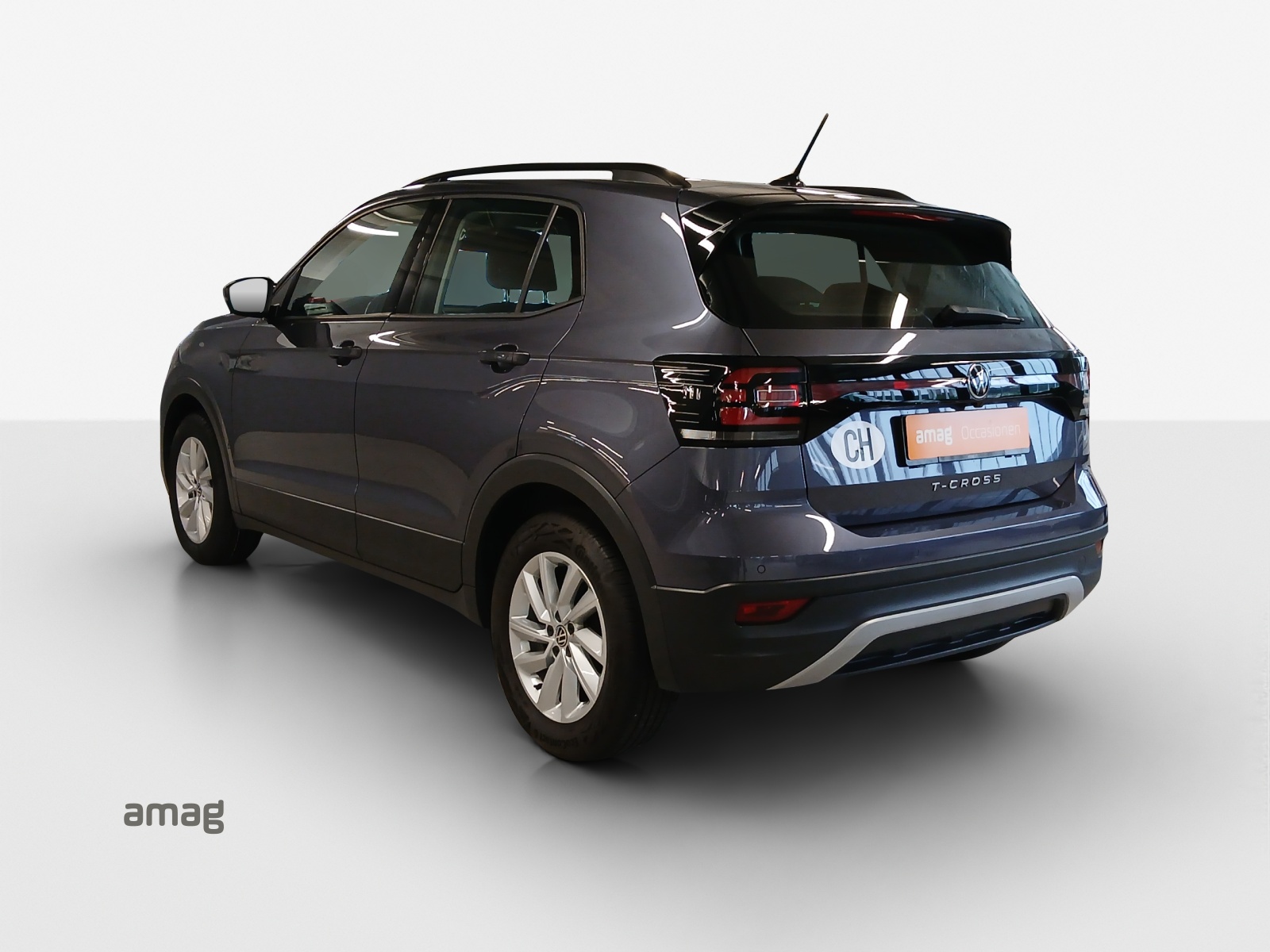 VW T-Cross 1.0 TSI Life-image-2