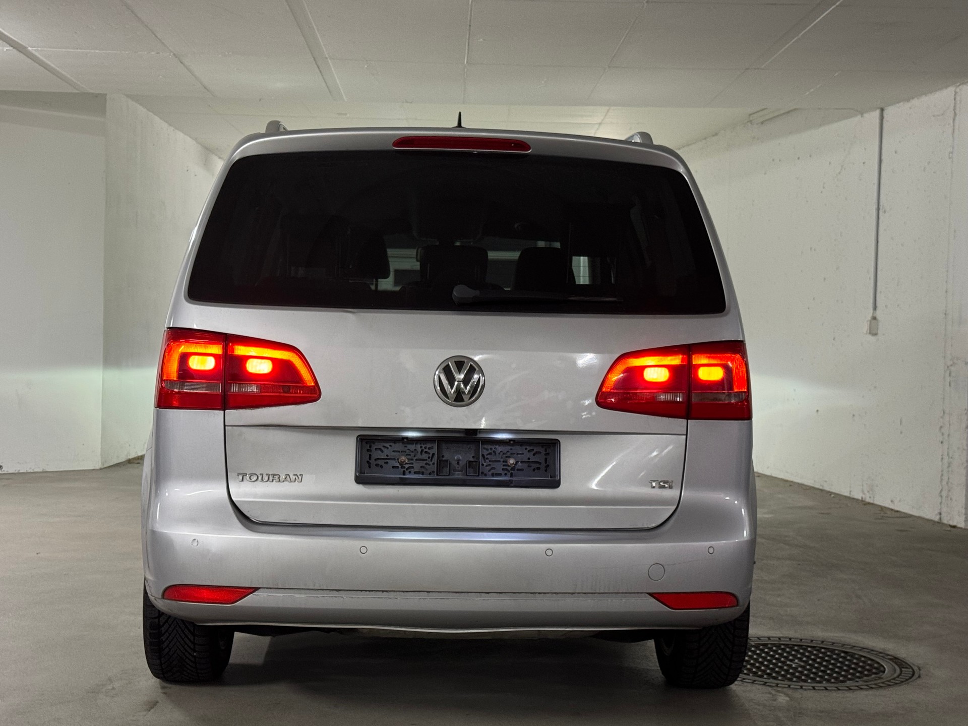 VW Touran 1.4 TSI Highline DSG 7-Platz-image-5