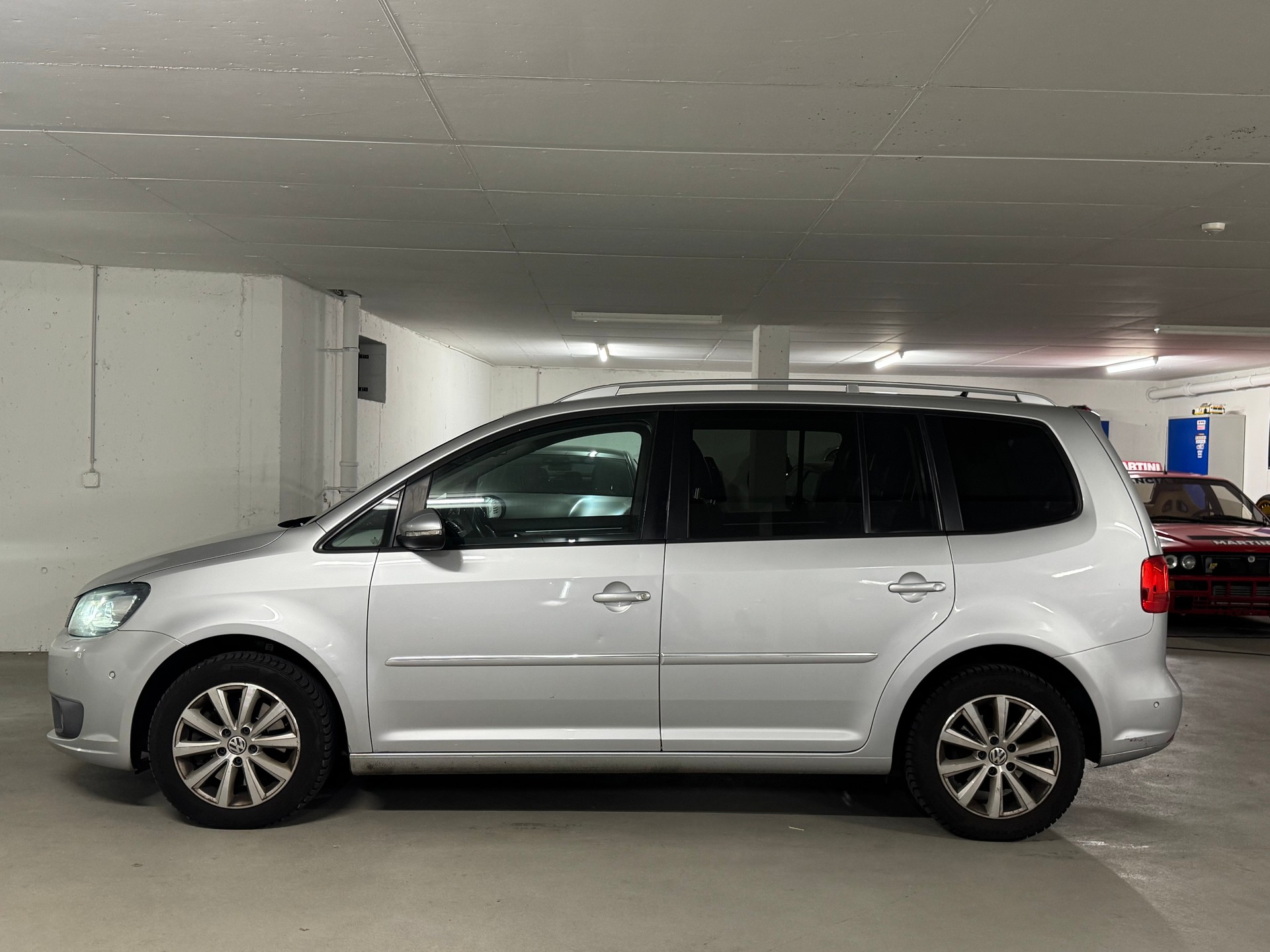 VW Touran 1.4 TSI Highline DSG 7-Platz-image-3