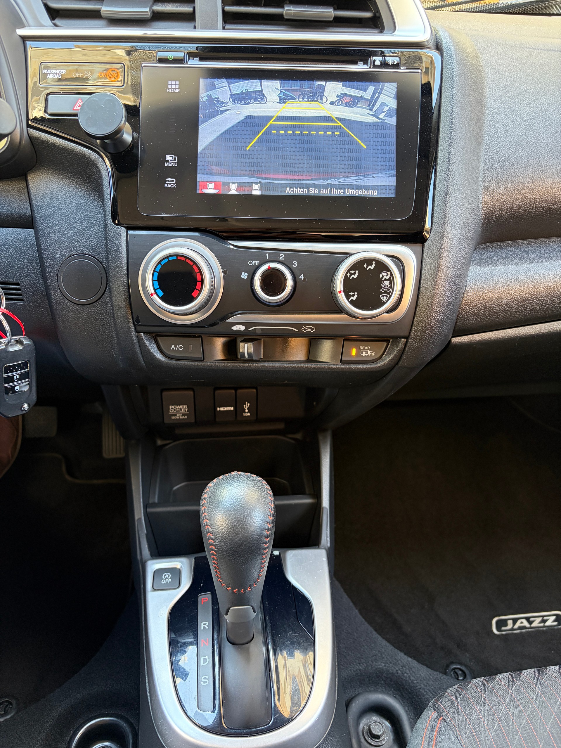 HONDA 1.5i-VTEC Dynamic CVT-image-13