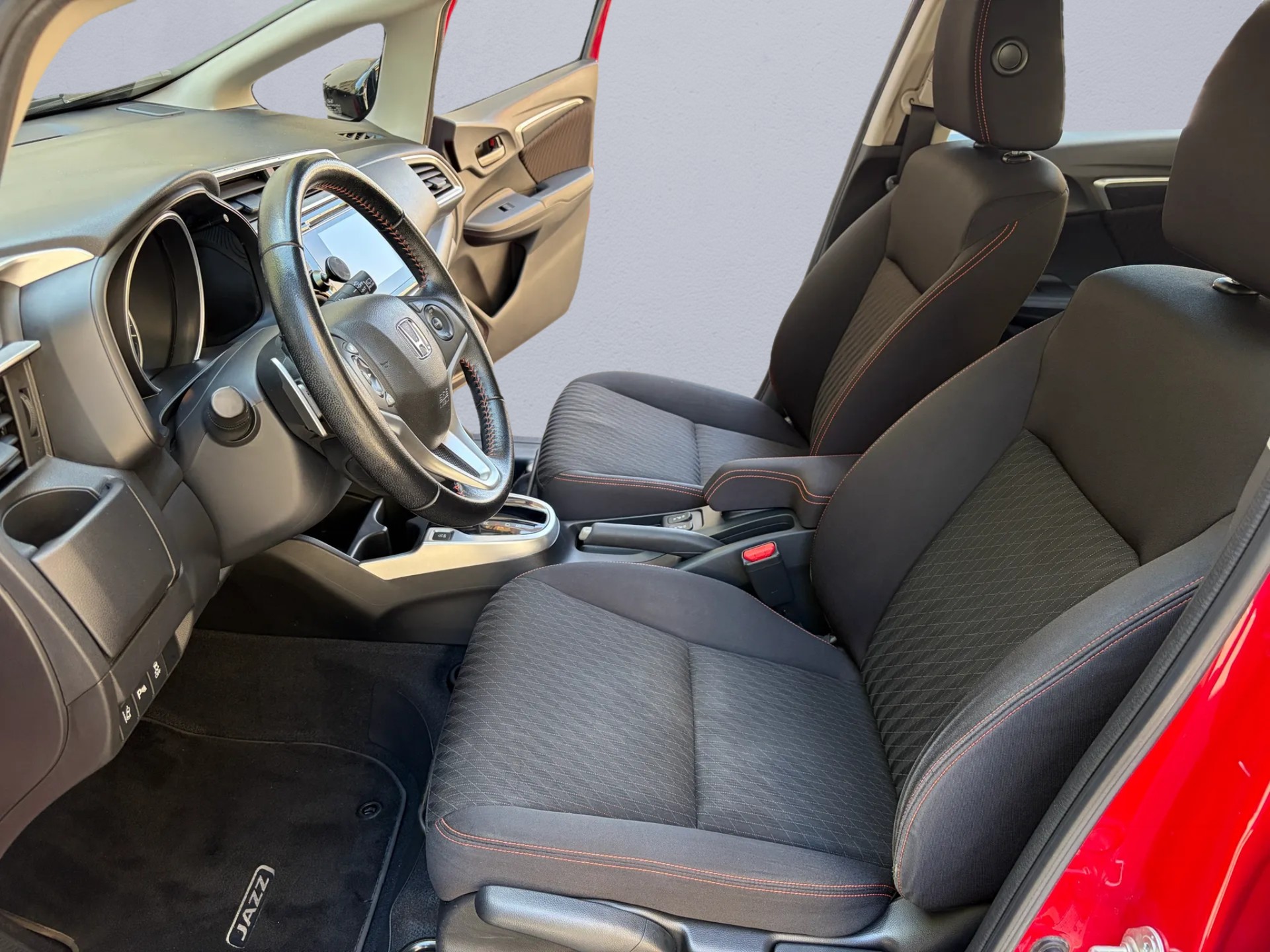HONDA 1.5i-VTEC Dynamic CVT-image-7