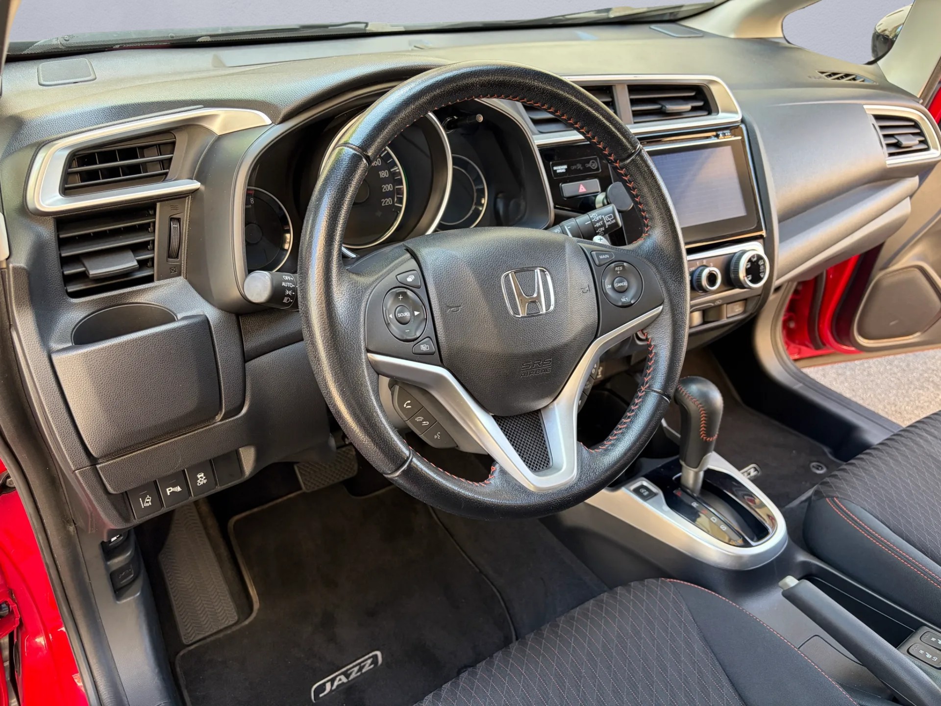 HONDA 1.5i-VTEC Dynamic CVT-image-6