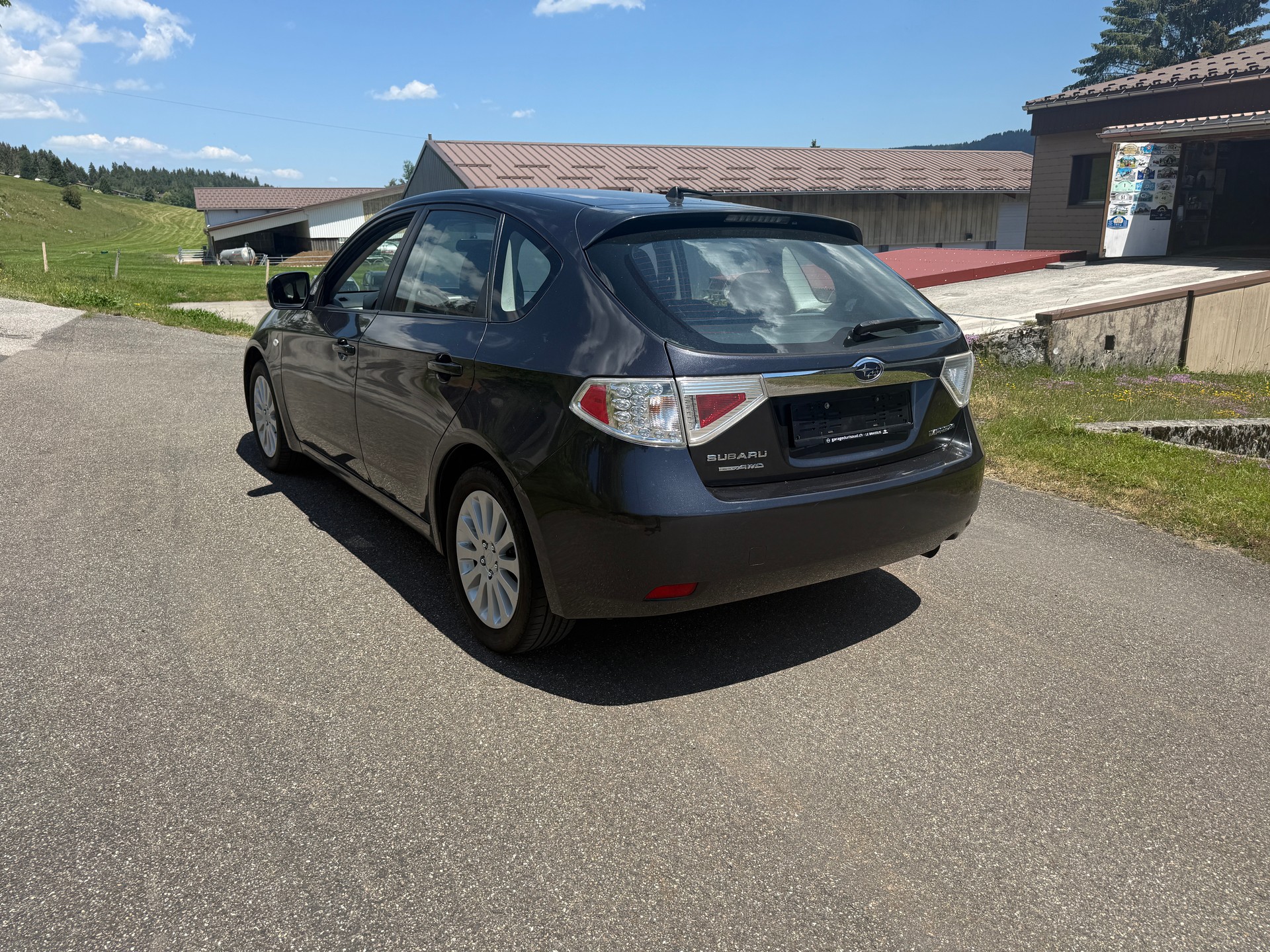 SUBARU Impreza 2.0R Comfort Automatic-image-4