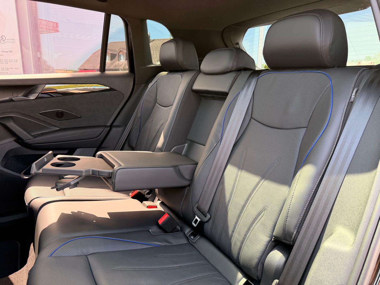 VW Tiguan 2.0 TSI DSG R-Line United 4Motion-image-25
