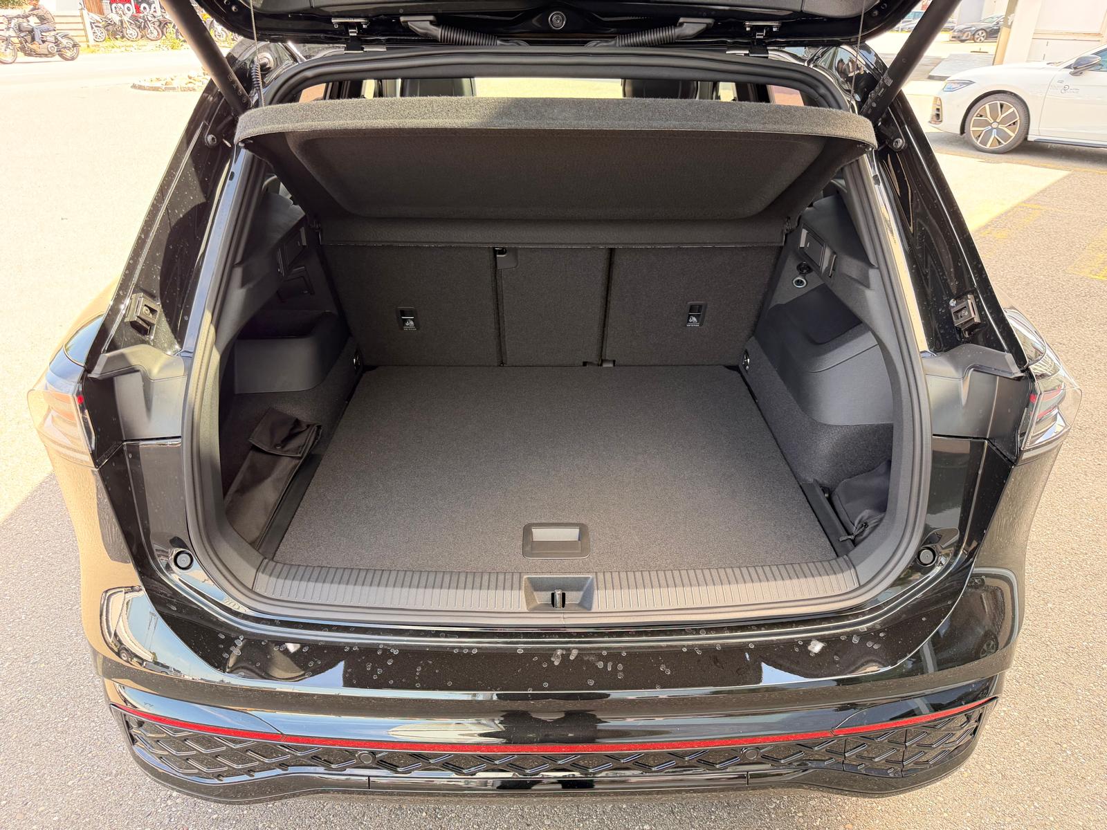 VW Tiguan 2.0 TSI DSG R-Line United 4Motion-image-27