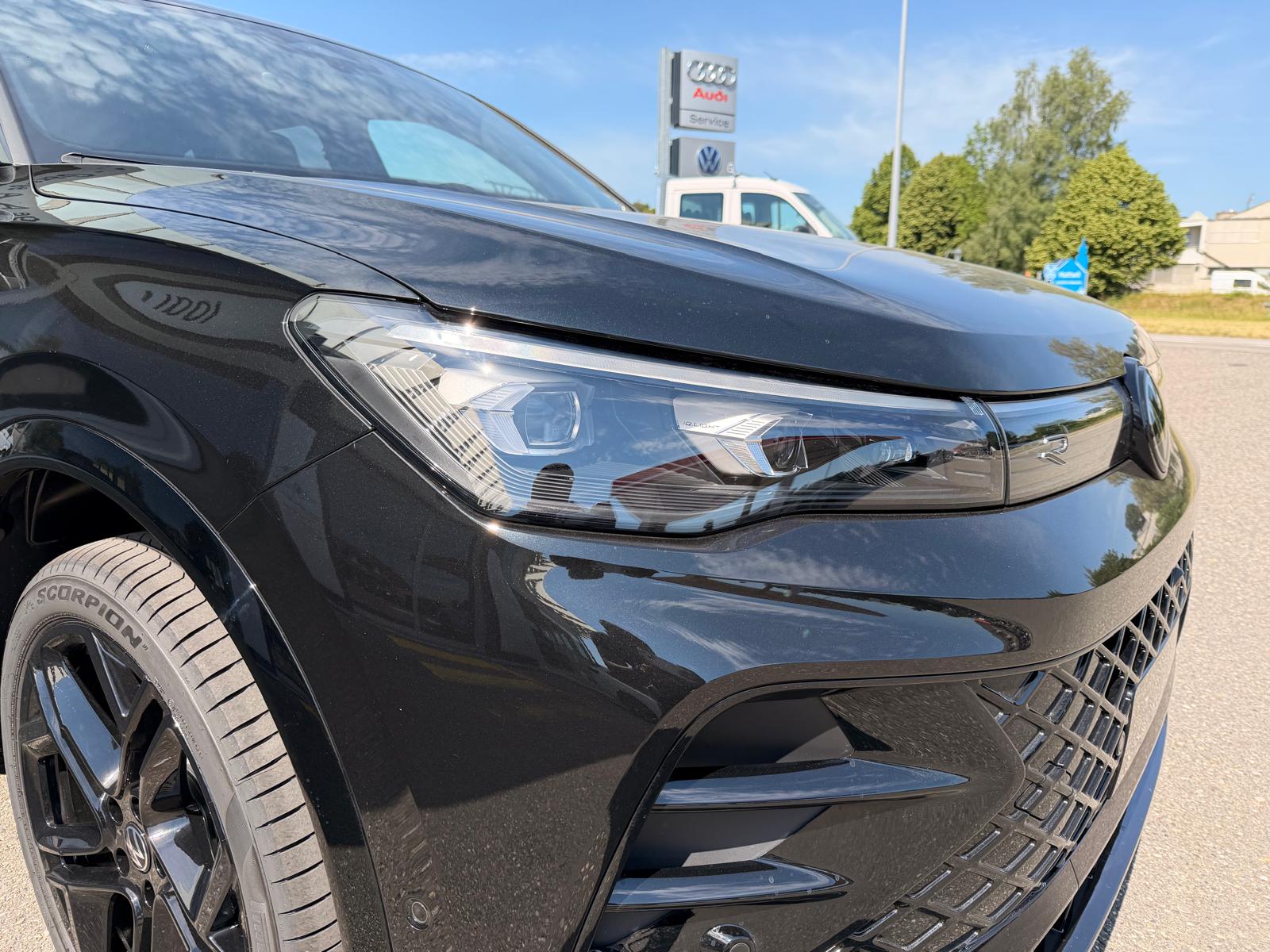 VW Tiguan 2.0 TSI DSG R-Line United 4Motion-image-8
