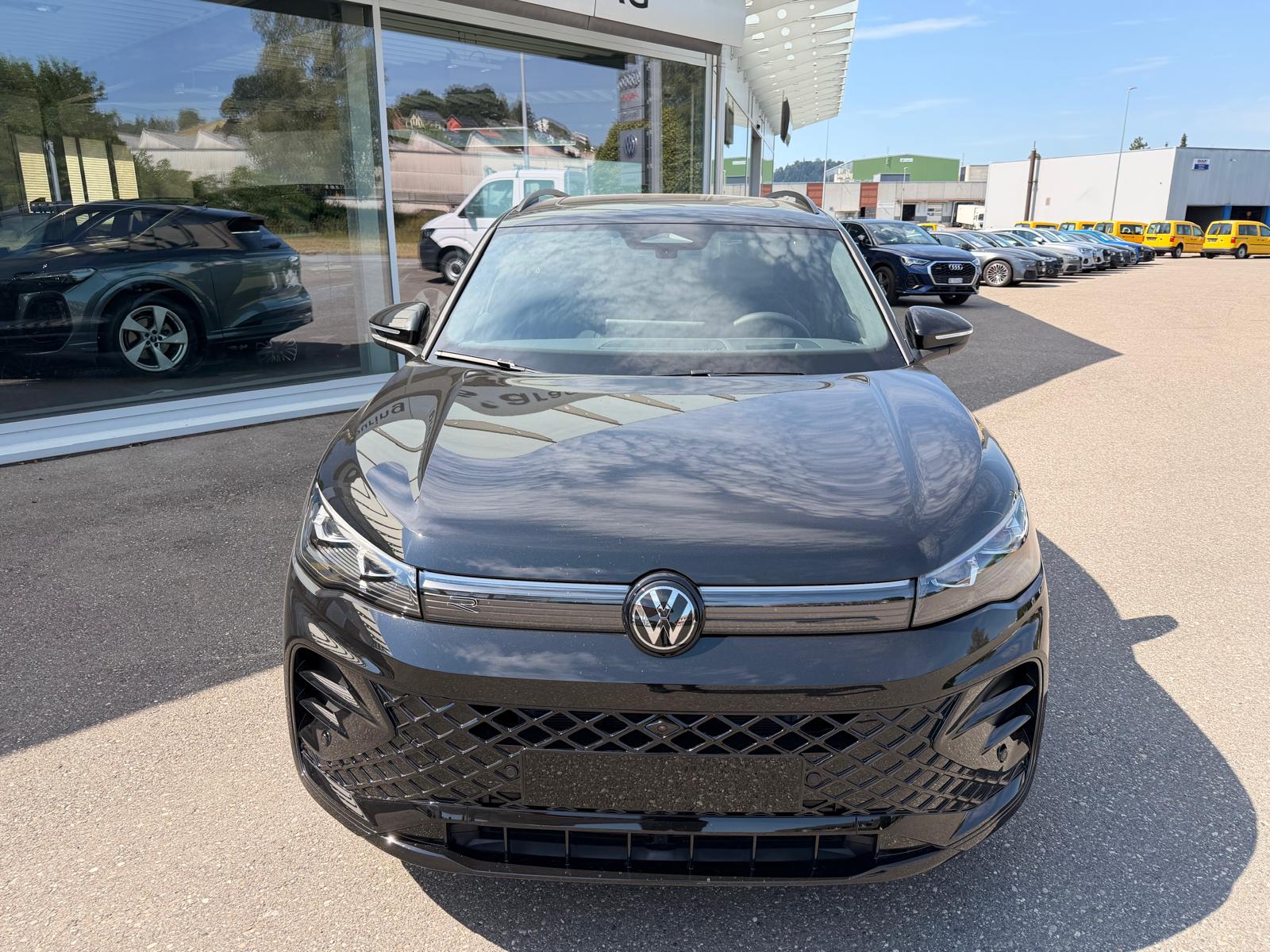 VW Tiguan 2.0 TSI DSG R-Line United 4Motion-image-7
