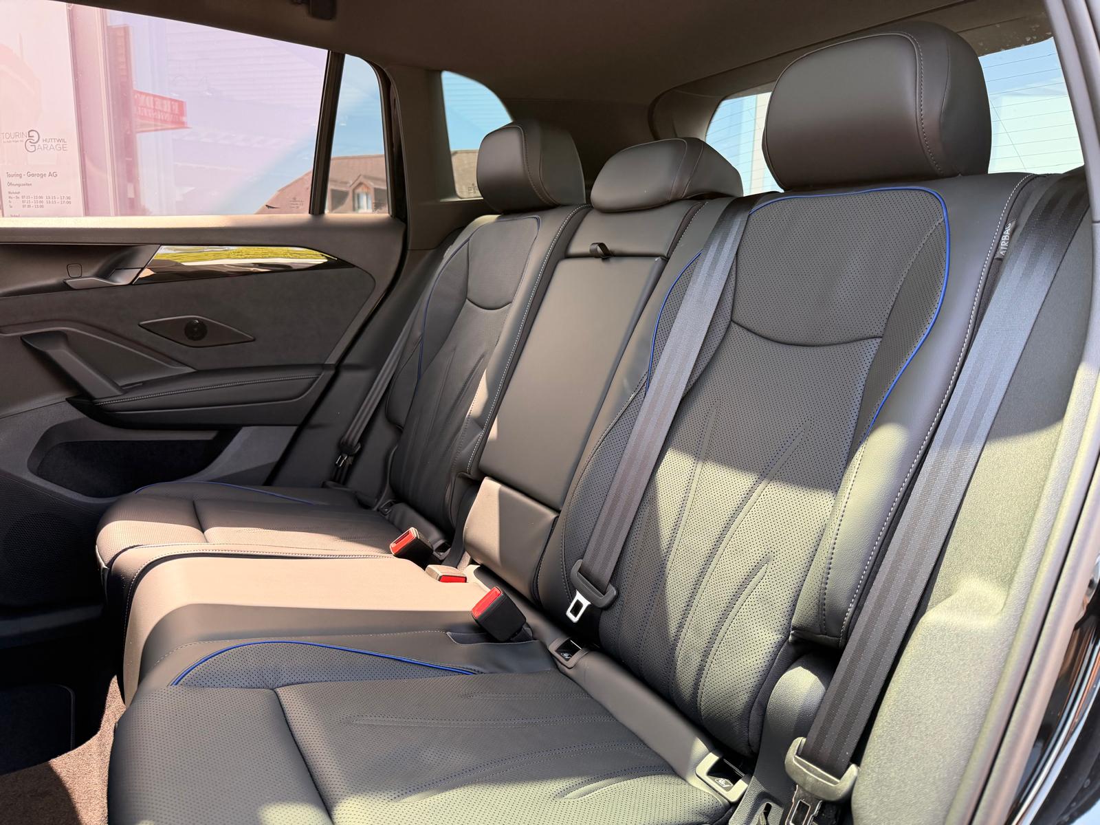 VW Tiguan 2.0 TSI DSG R-Line United 4Motion-image-24