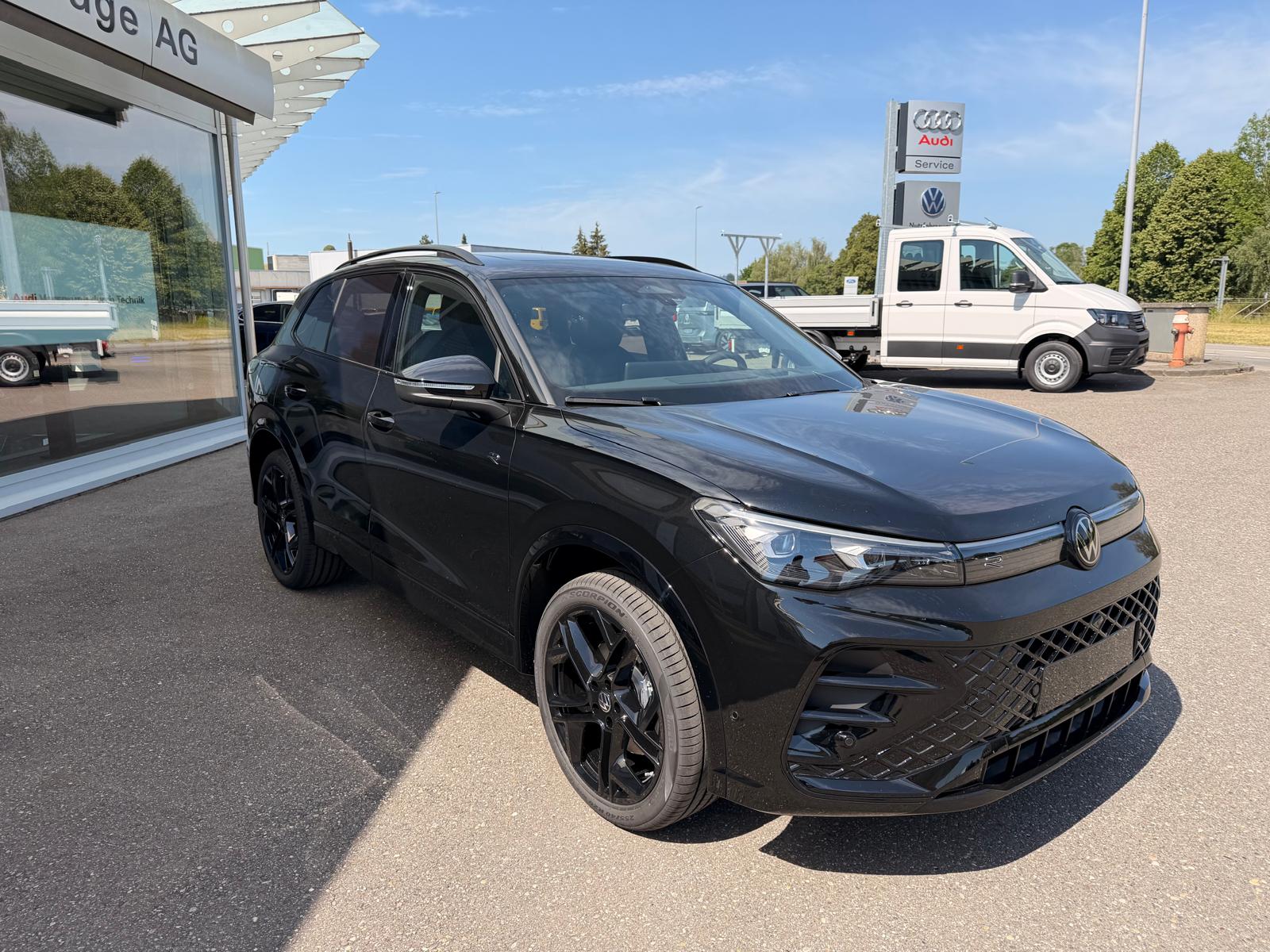 VW Tiguan 2.0 TSI DSG R-Line United 4Motion-image-6