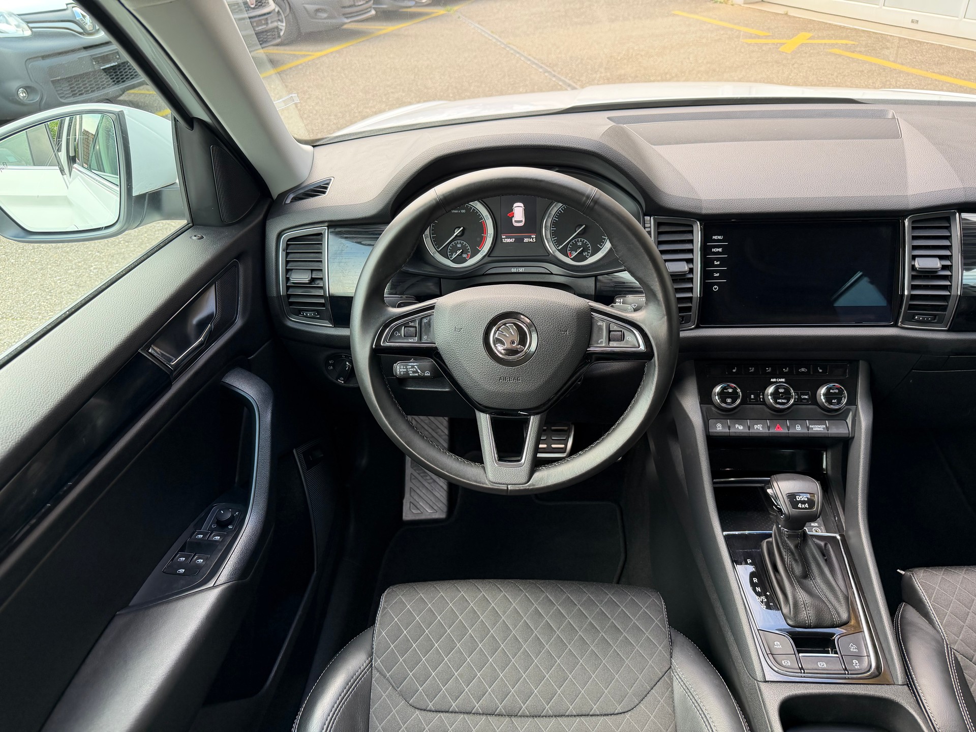 SKODA Kodiaq 2.0 TSI Style DSG 4x4-image-8