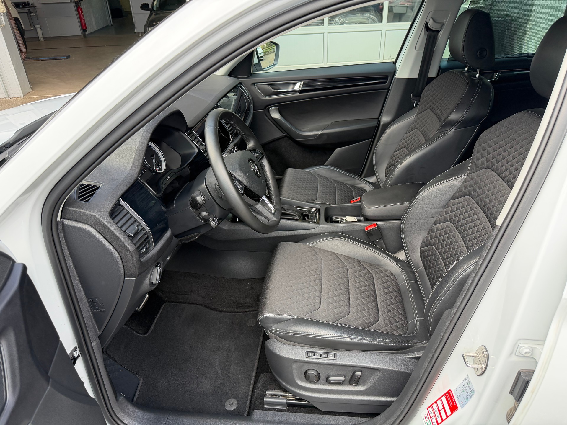 SKODA Kodiaq 2.0 TSI Style DSG 4x4-image-7