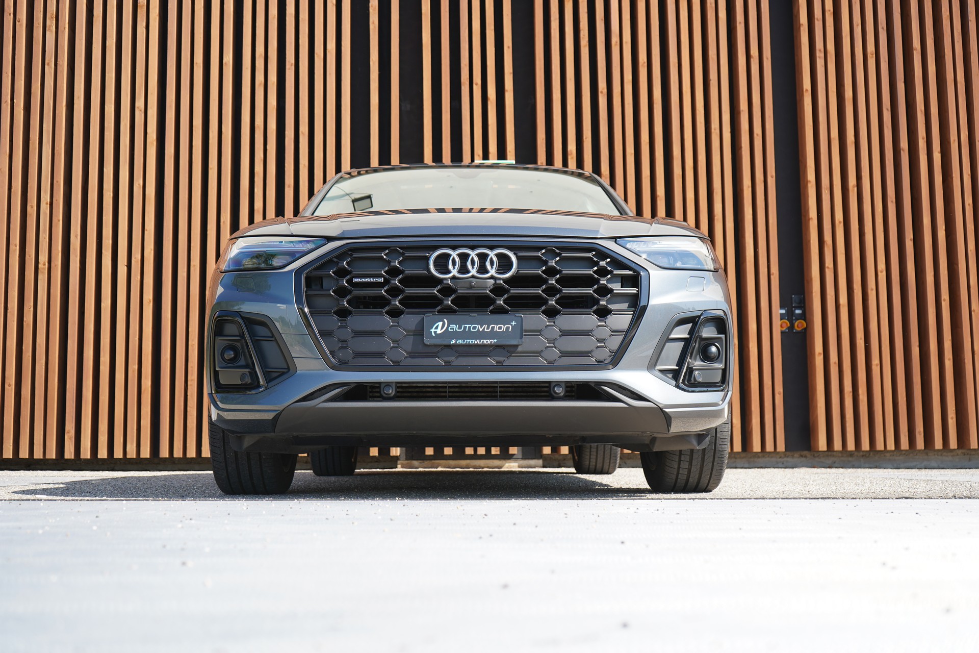 AUDI Q5 45 TFSI S LINE BLACK EDITION QUATTRO S-TRONIC l 265 PS-image-13