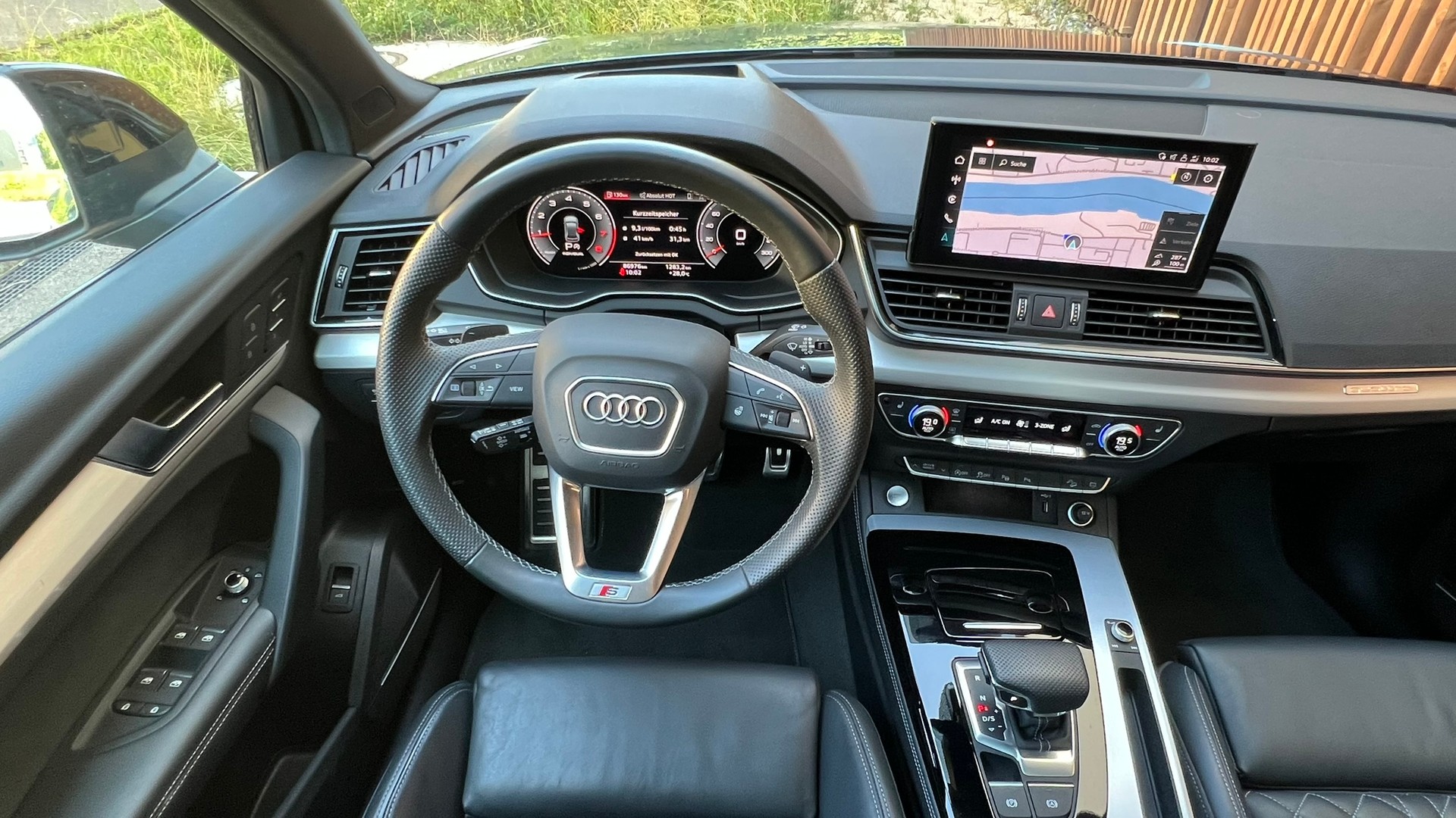 AUDI Q5 45 TFSI S LINE BLACK EDITION QUATTRO S-TRONIC l 265 PS-image-20