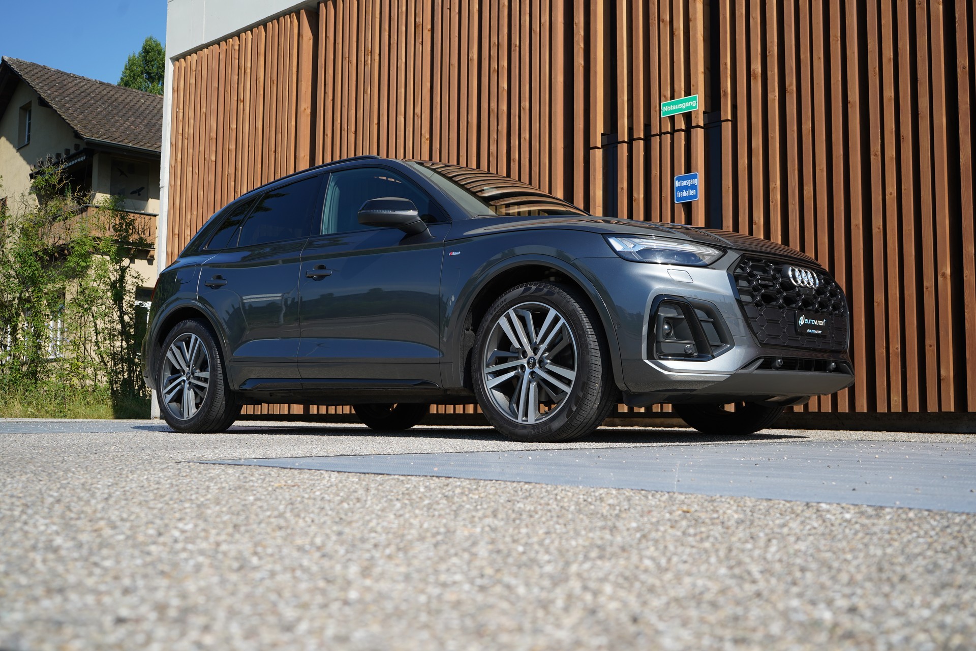 AUDI Q5 45 TFSI S LINE BLACK EDITION QUATTRO S-TRONIC l 265 PS-image-7