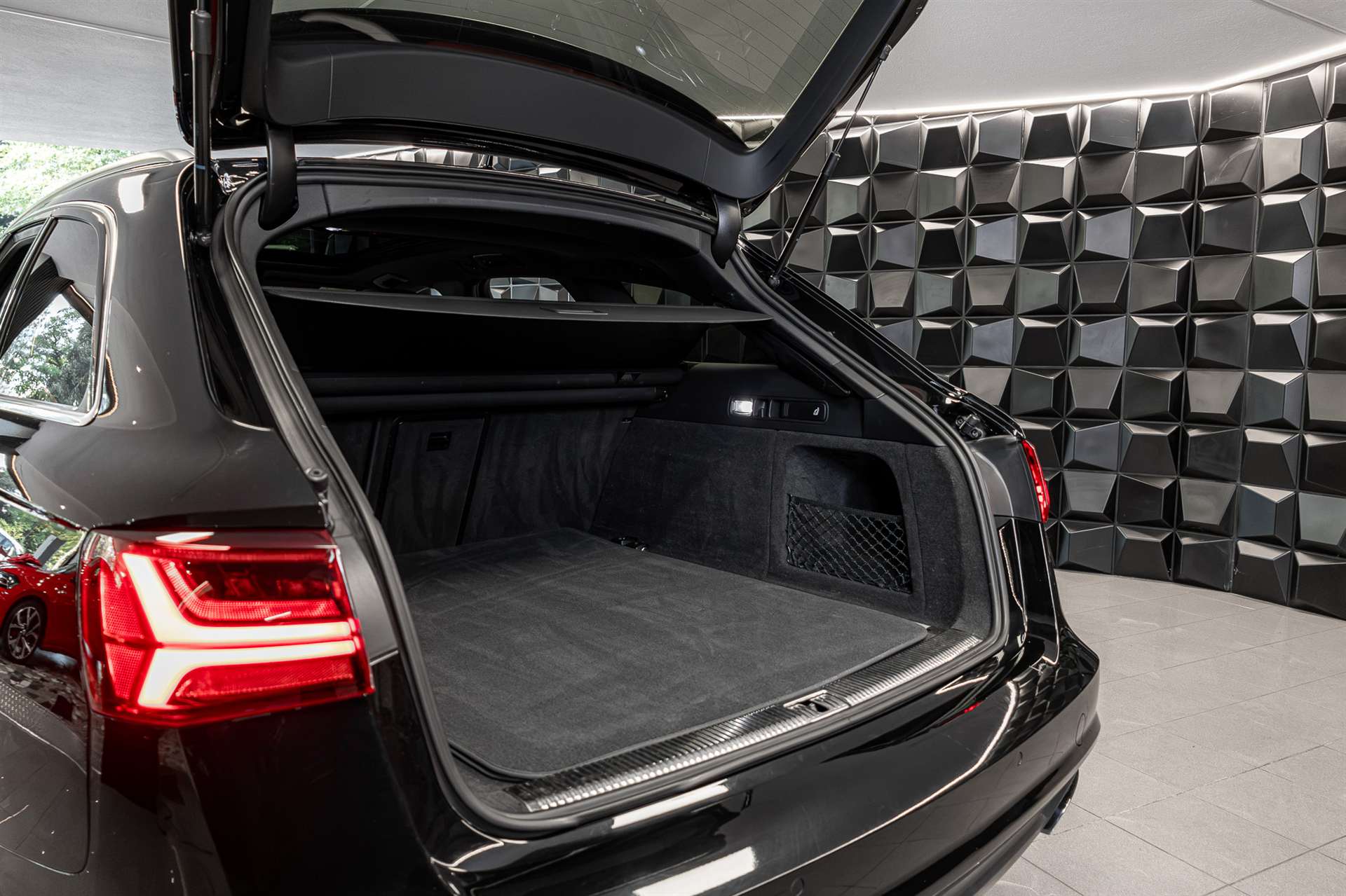 AUDI A6 Avant 3.0 BiTDI V6 quattro tiptronic-image-26