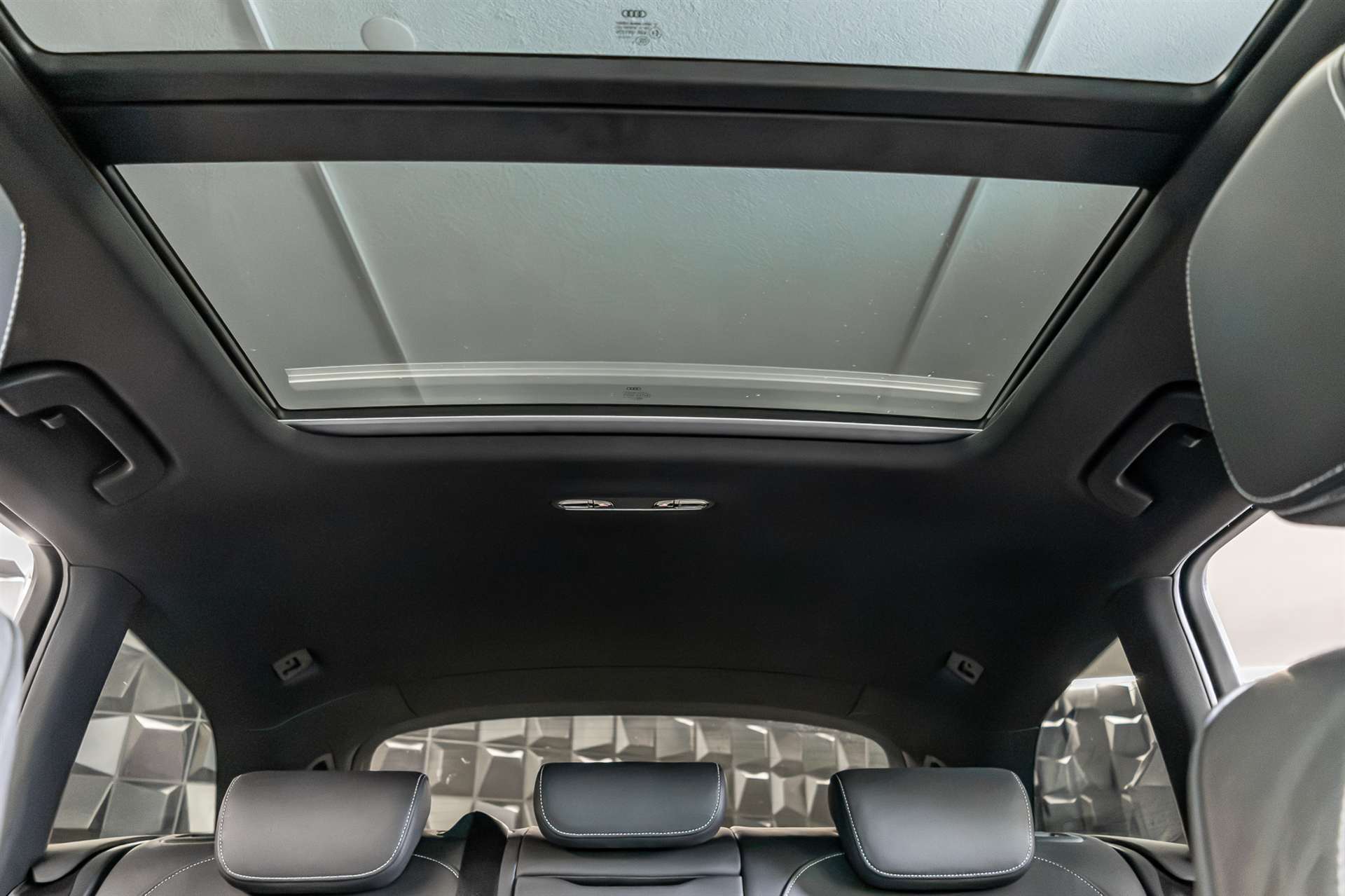 AUDI A6 Avant 3.0 BiTDI V6 quattro tiptronic-image-14