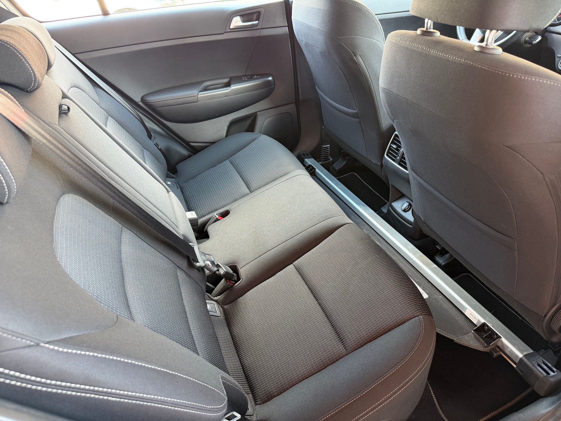 KIA Sportage 1.6CRDi Mild Hybrid Sportage 4WD DCT-image-7