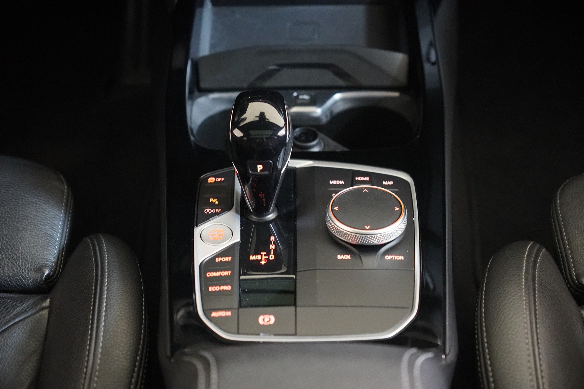 BMW 120d xDrive Steptronic M Sport-image-19