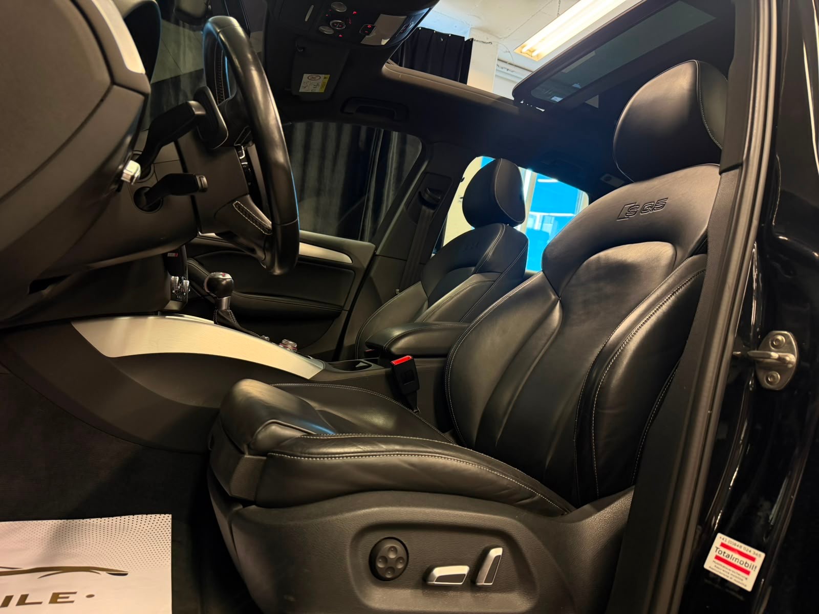 AUDI SQ5 3.0 TDI quattro tiptronic-image-11
