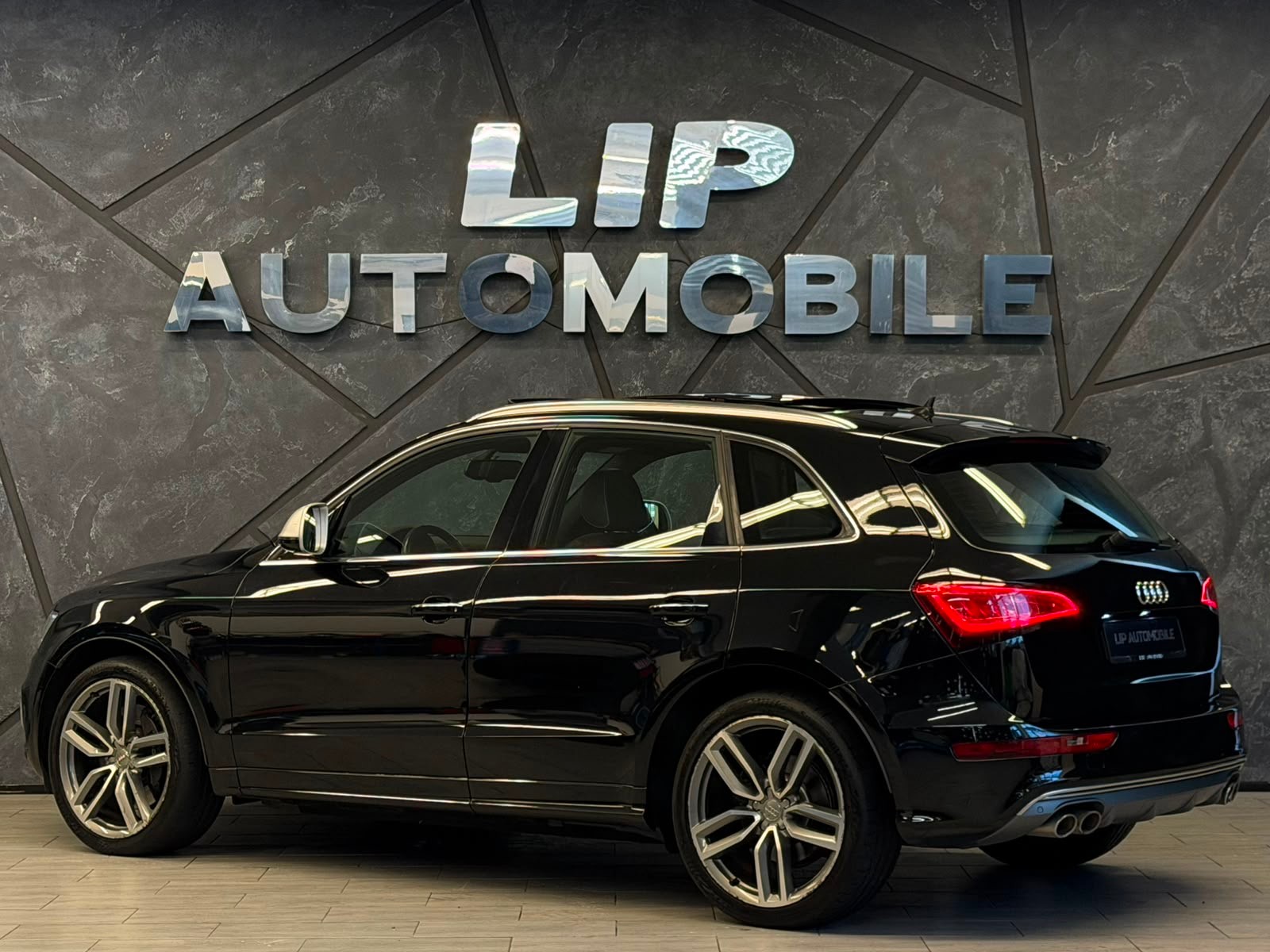 AUDI SQ5 3.0 TDI quattro tiptronic-image-7