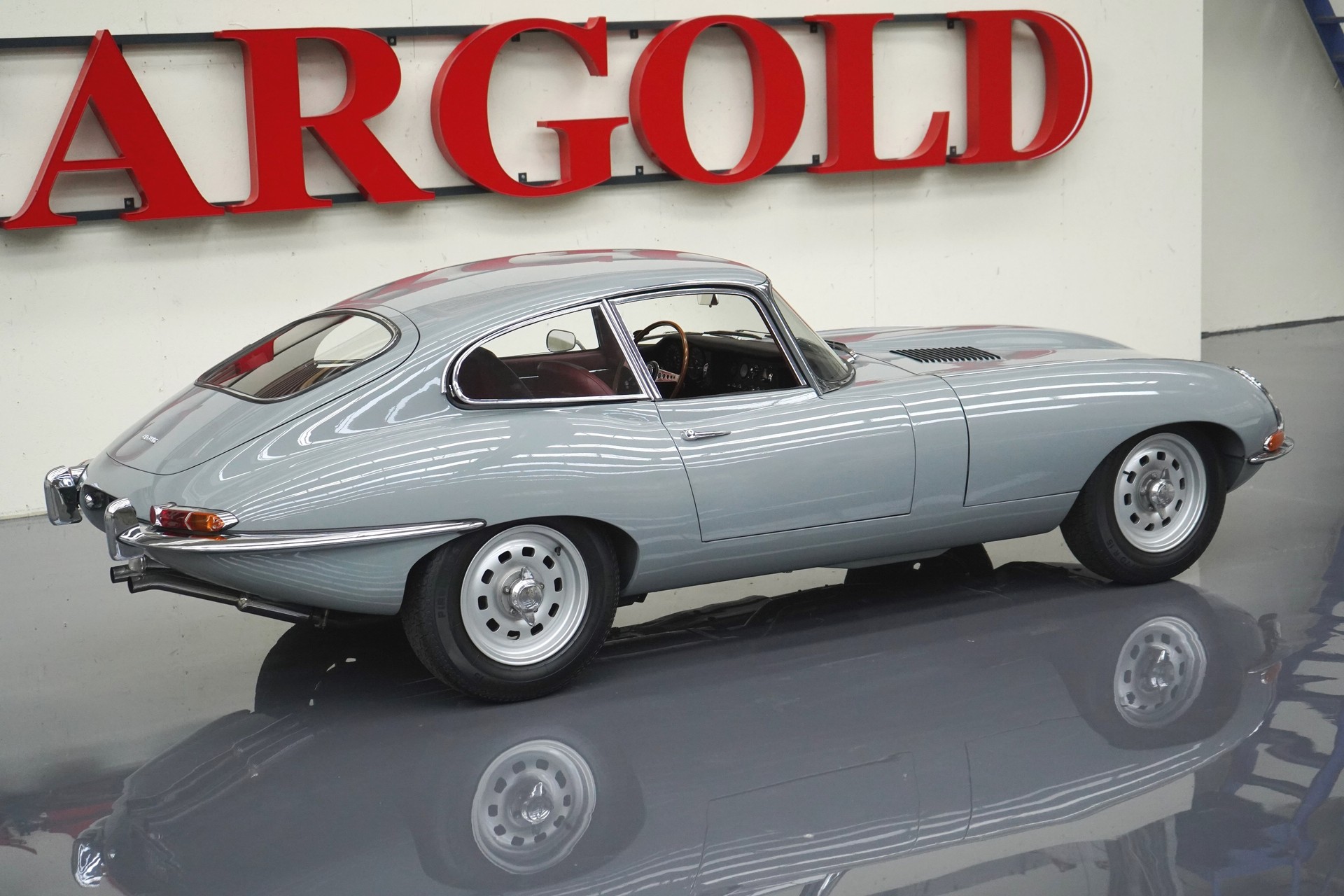 JAGUAR E-Type Serie 1 3.8 Coupé-showroom-element-2
