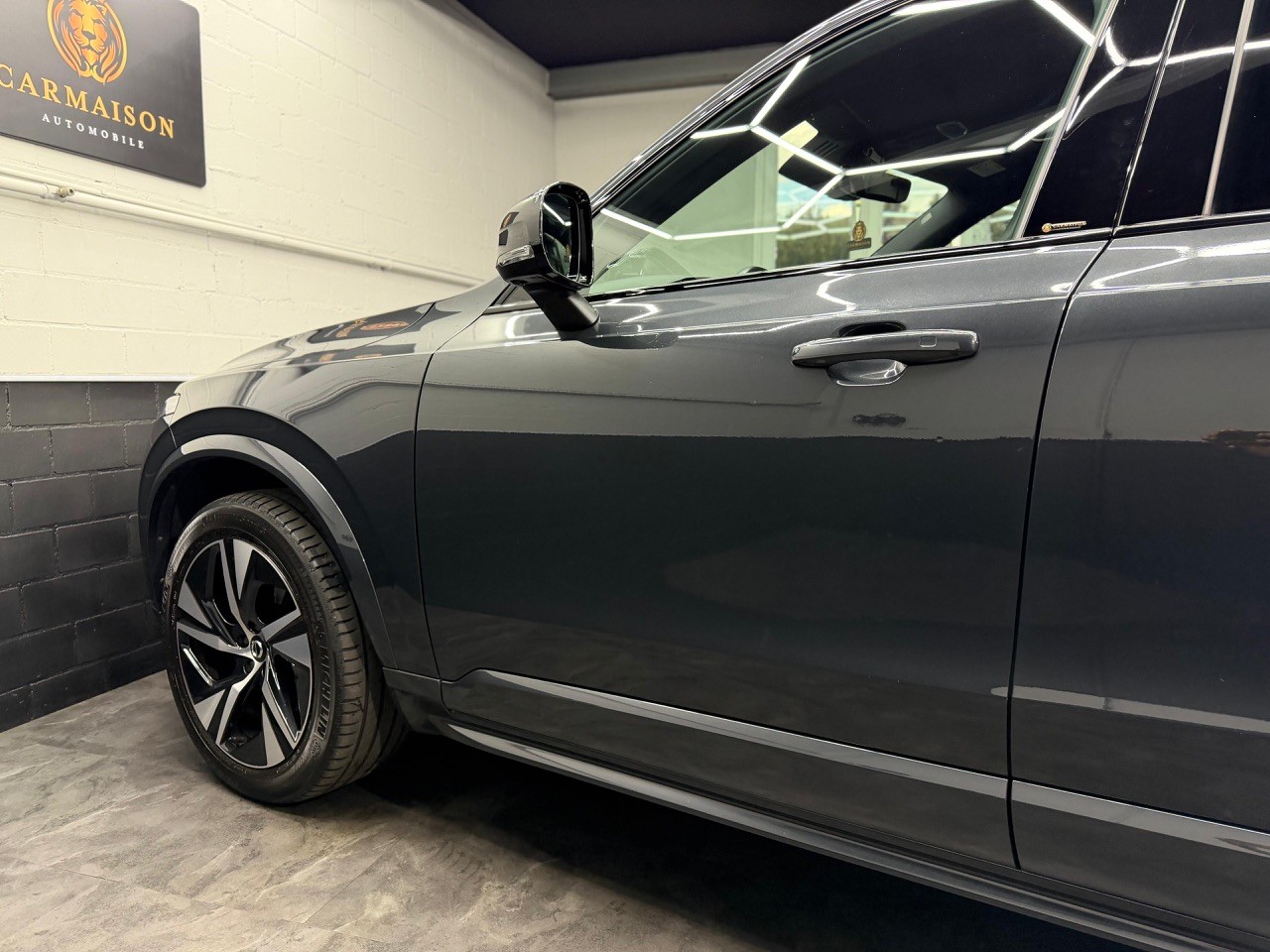 VOLVO XC90 B5 Diesel Mild Hybrid AWD R-Design | 360° Kamera | 7.Plätzer | Harman/Kardon | ACC | Klimaregelung-image-8