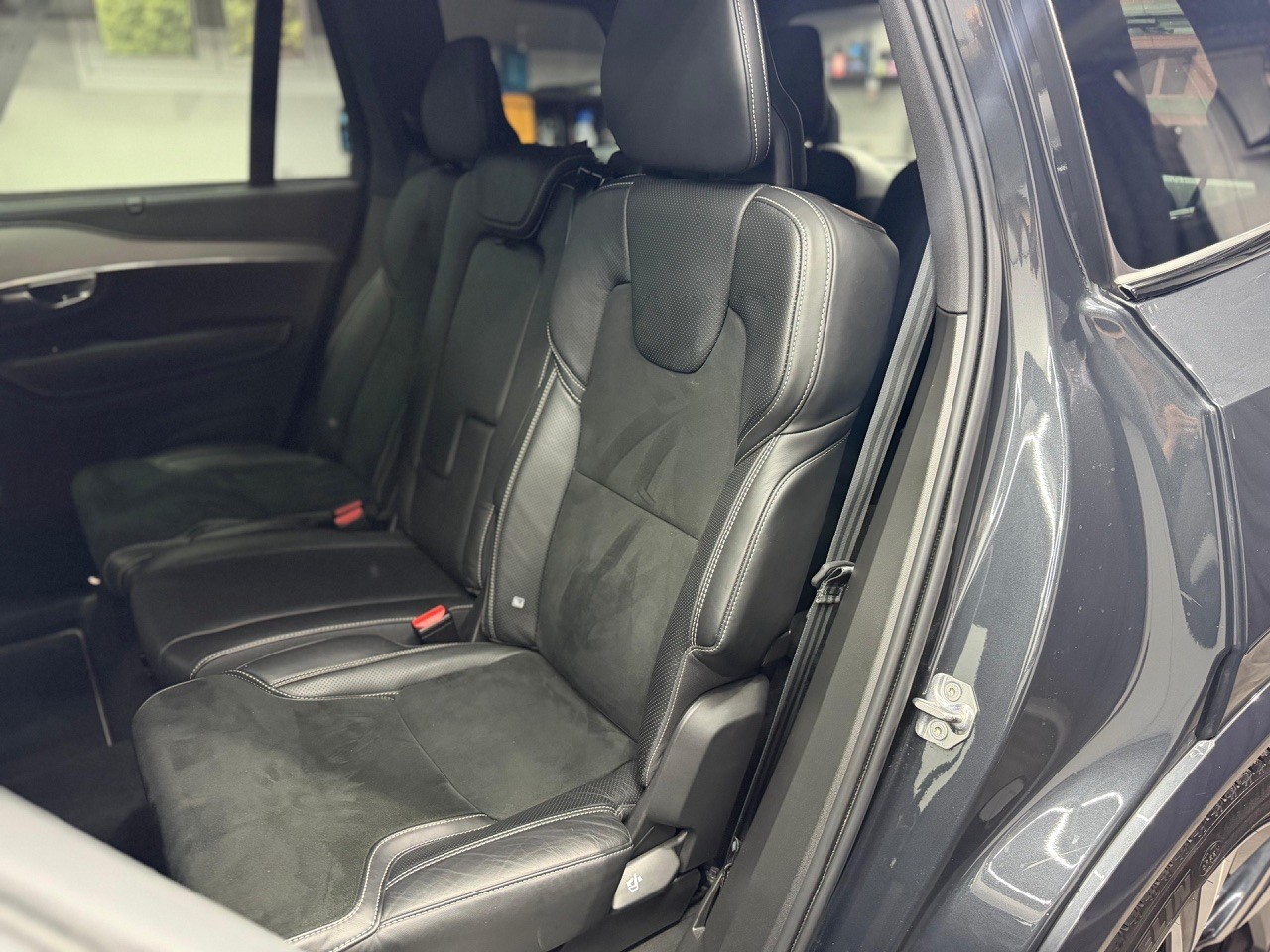 VOLVO XC90 B5 Diesel Mild Hybrid AWD R-Design | 360° Kamera | 7.Plätzer | Harman/Kardon | ACC | Klimaregelung-image-19