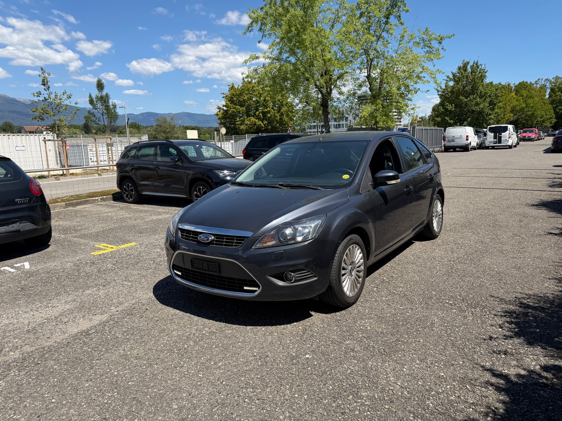 FORD Focus 2.0i Titanium-image-0