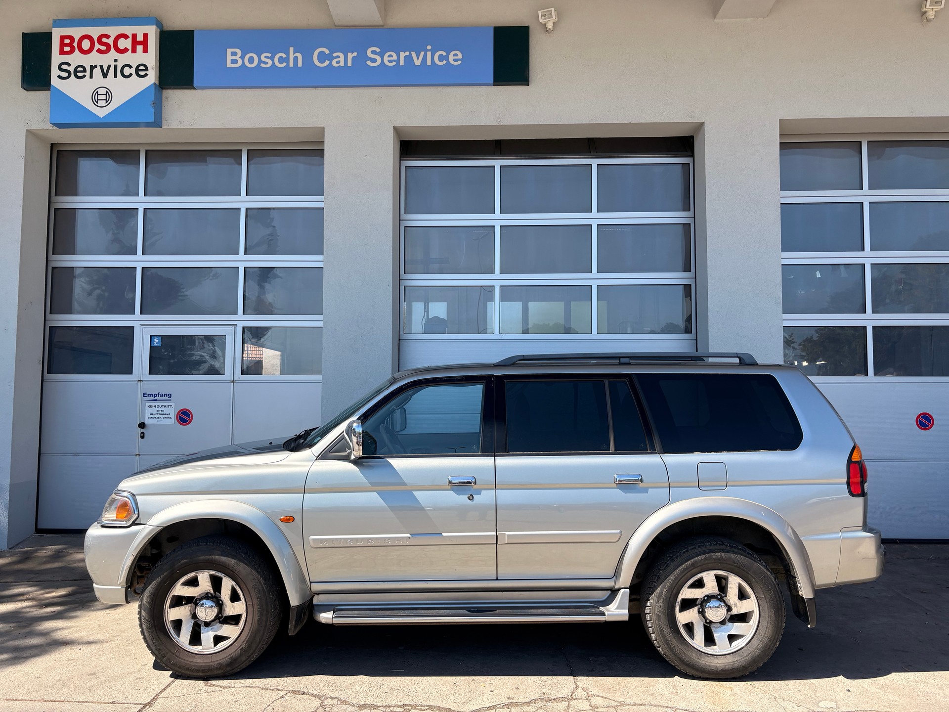 MITSUBISHI Pajero Sport 3.0 GLS Edition-image-4