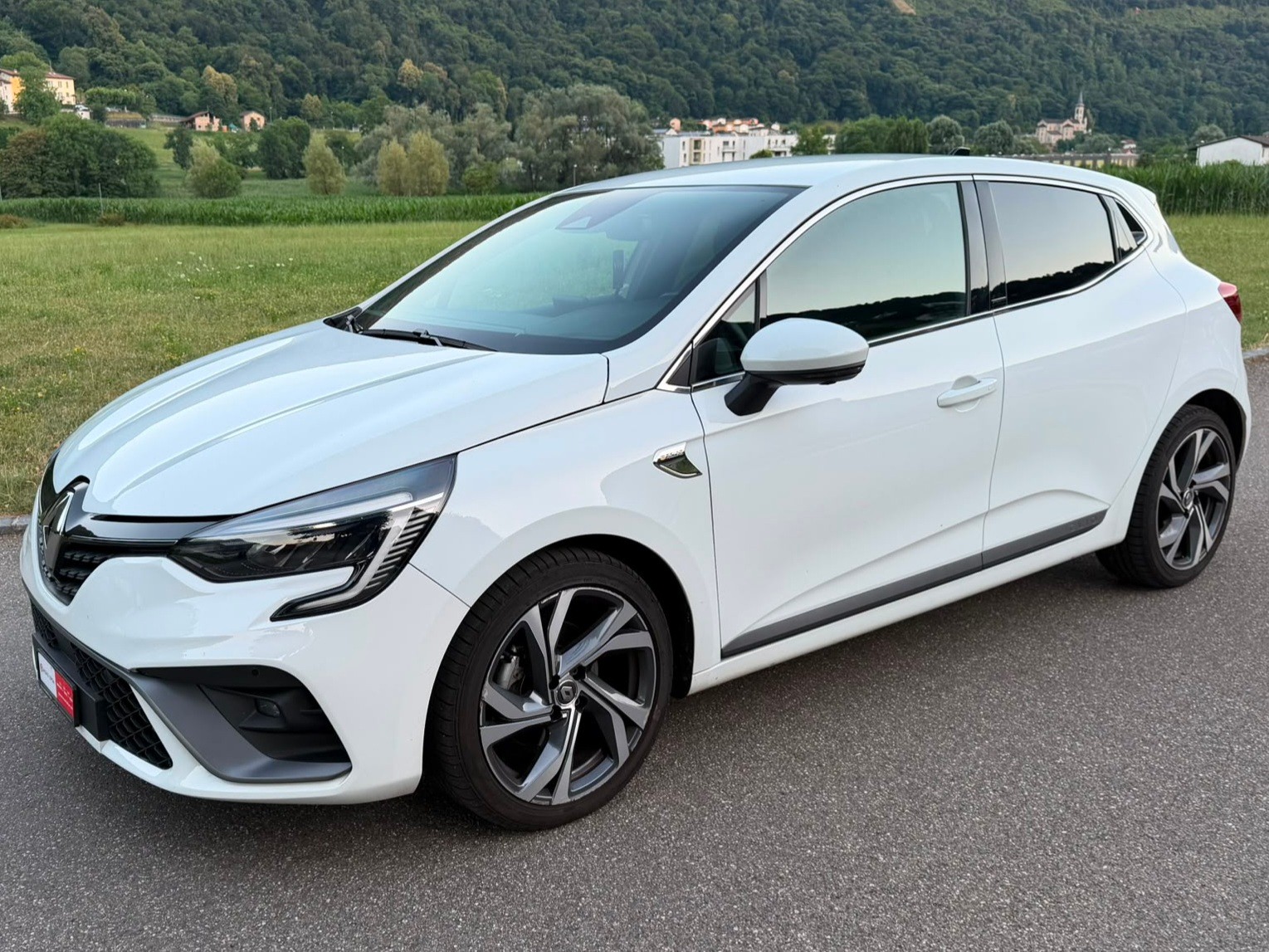 RENAULT Clio 1.6 E-Tech R.S.LINE-image-0
