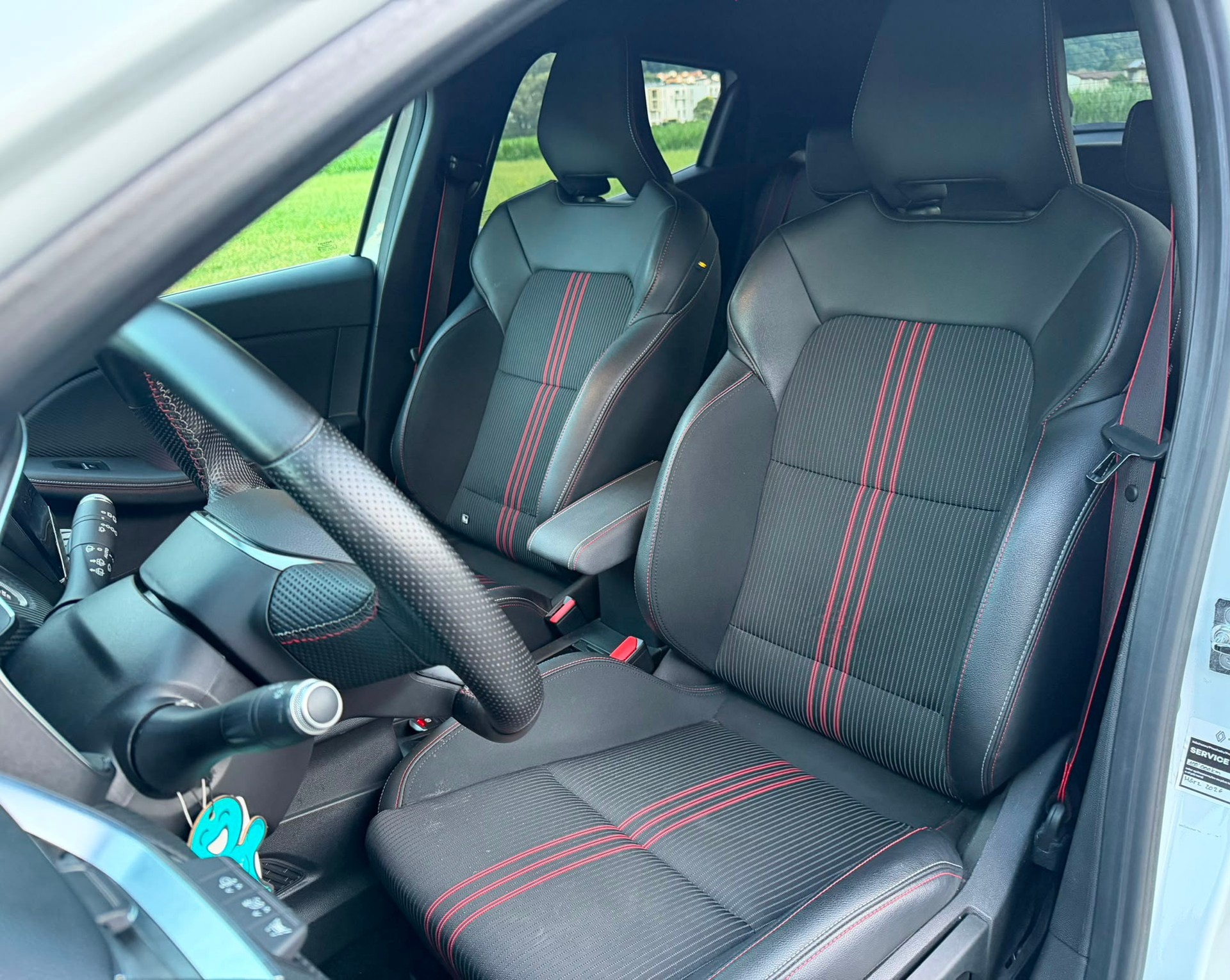 RENAULT Clio 1.6 E-Tech R.S.LINE-image-6
