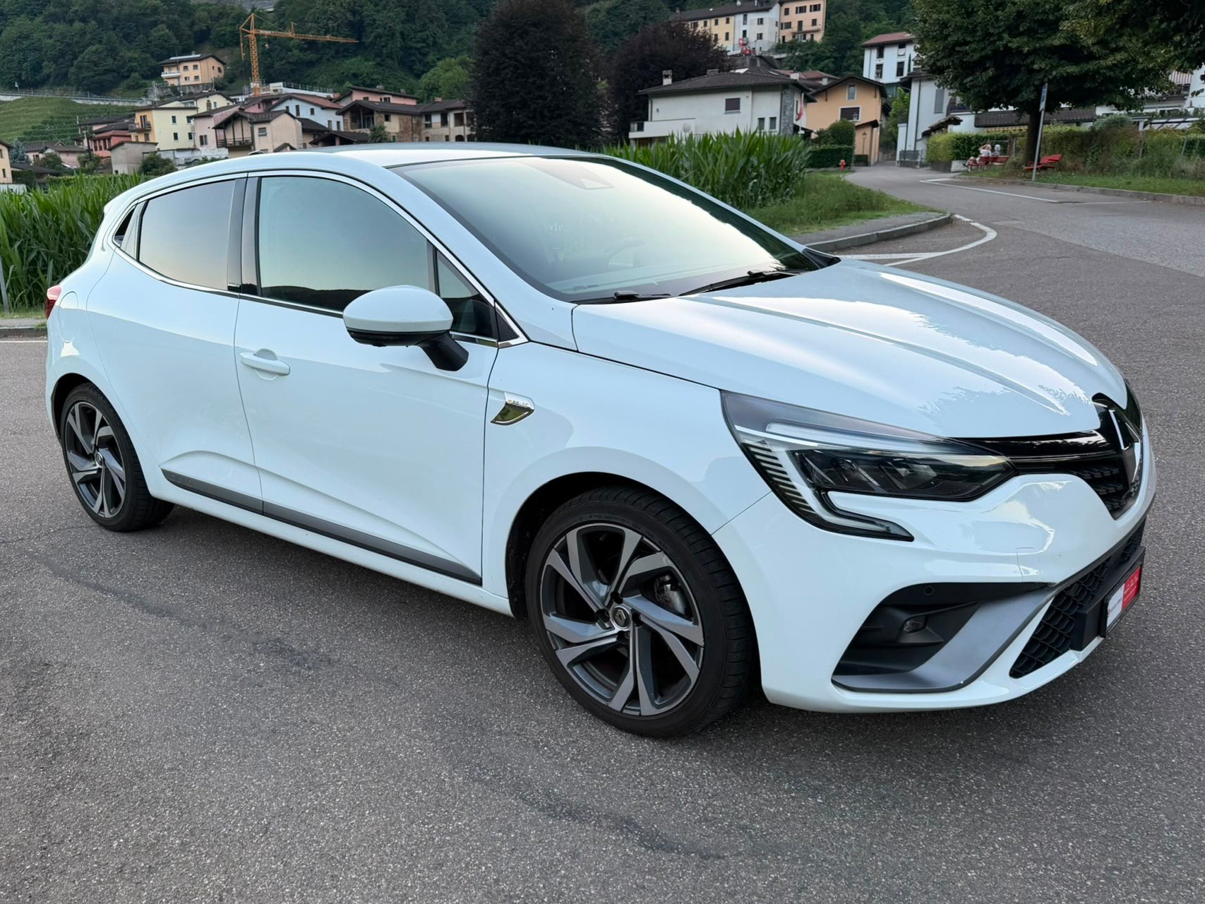 RENAULT Clio 1.6 E-Tech R.S.LINE-image-1