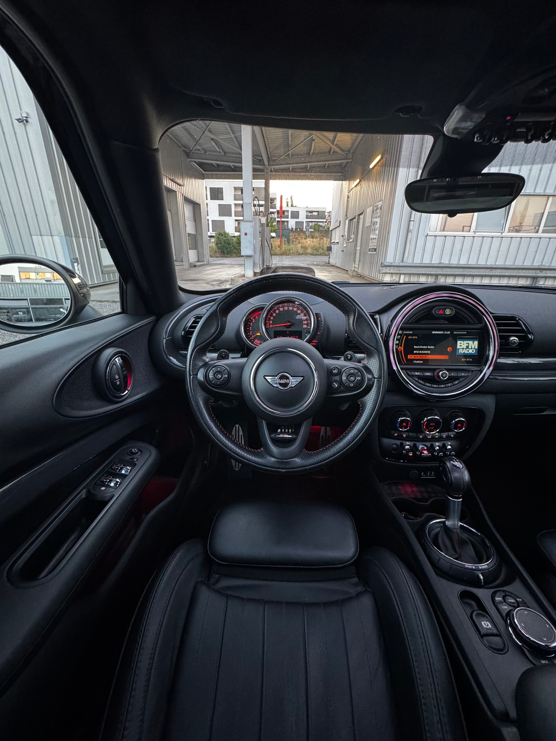 MINI Clubman Cooper SD Steptronic-image-9