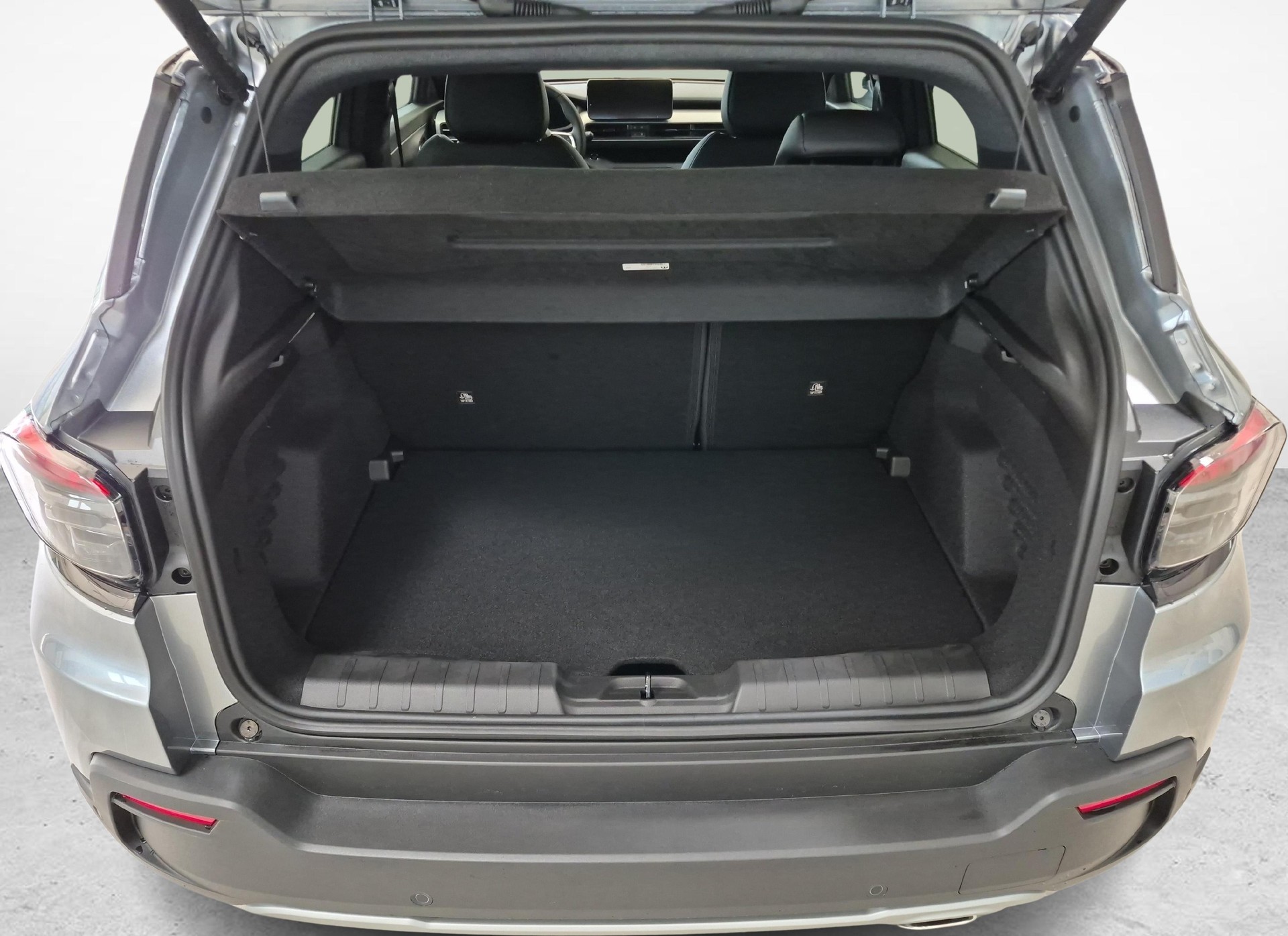 JEEP Avenger 1.2 MHEV Black Edition-image-11