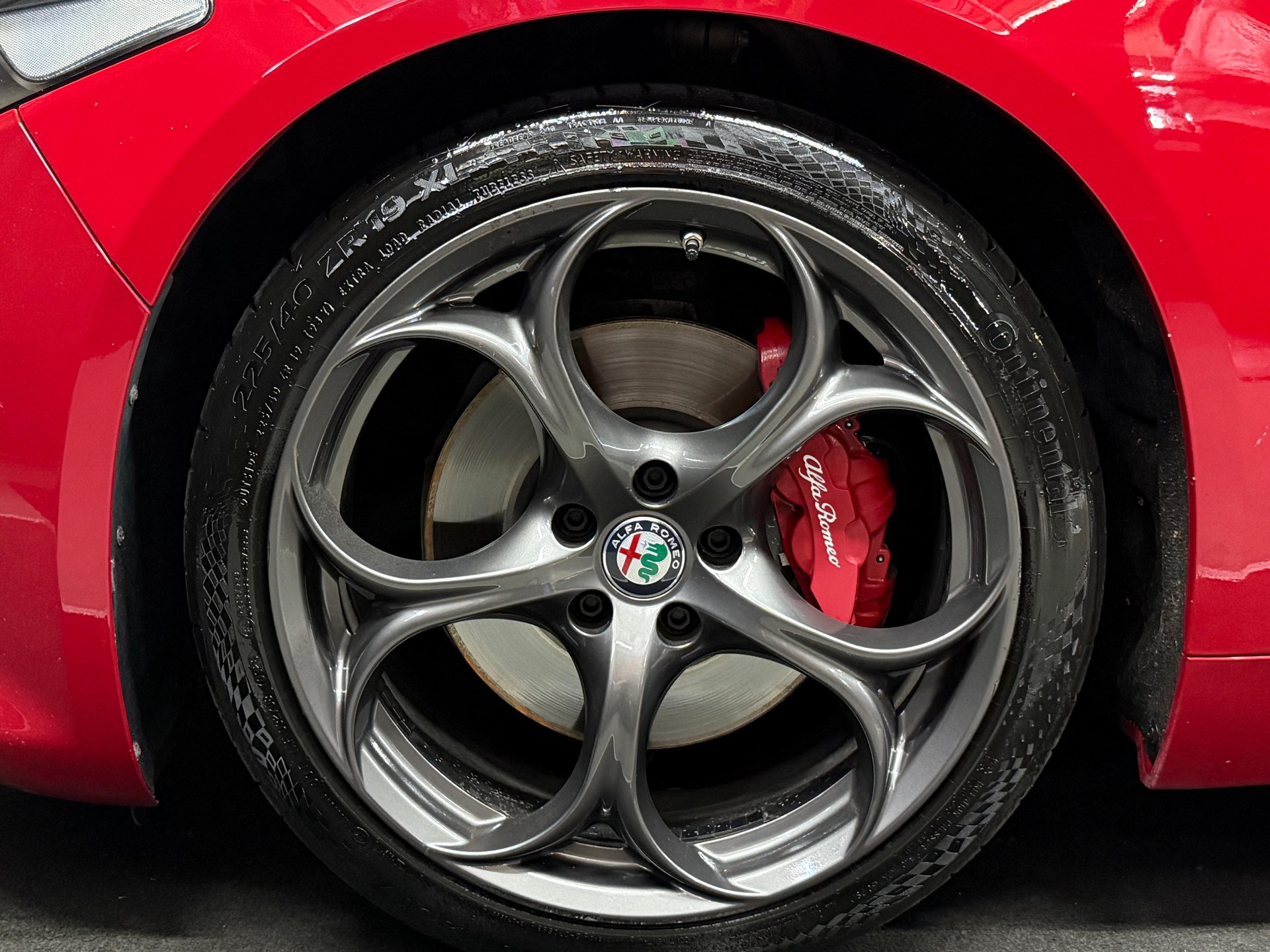 ALFA ROMEO Giulia 2.0 Veloce Q4 Automatic-image-11