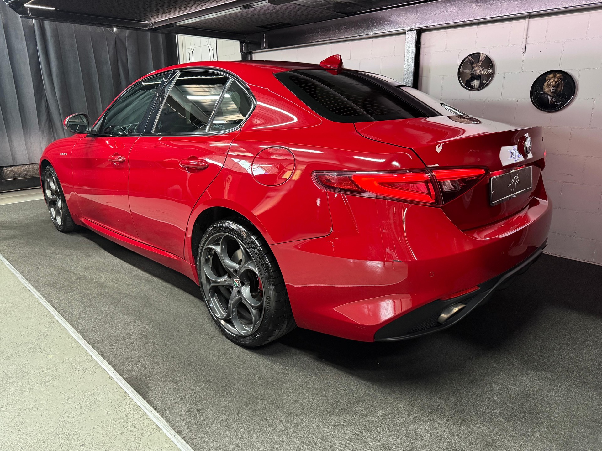 ALFA ROMEO Giulia 2.0 Veloce Q4 Automatic-image-3