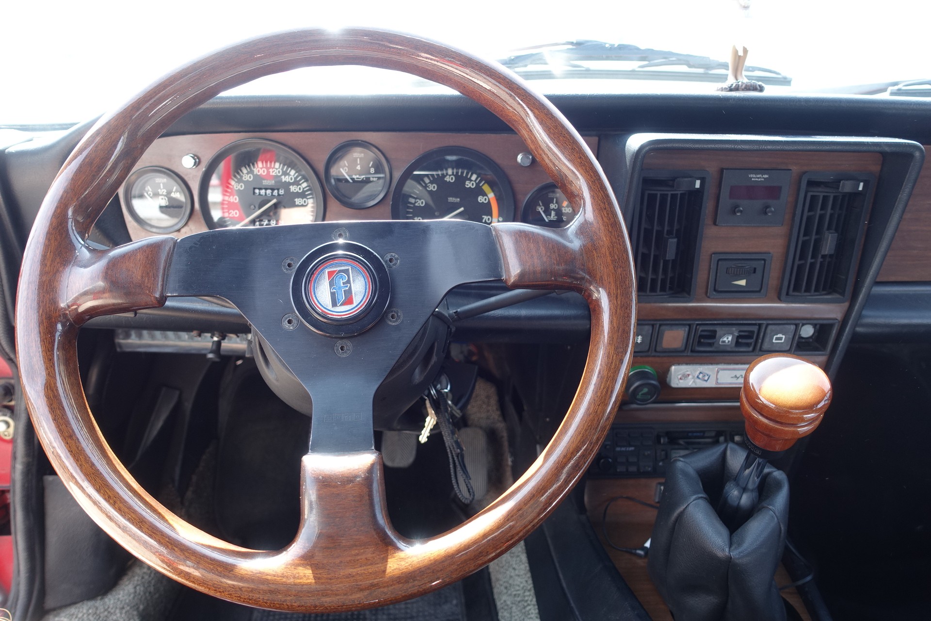 FIAT Spider 124 DS Europa 2.0 i.e.-image-9