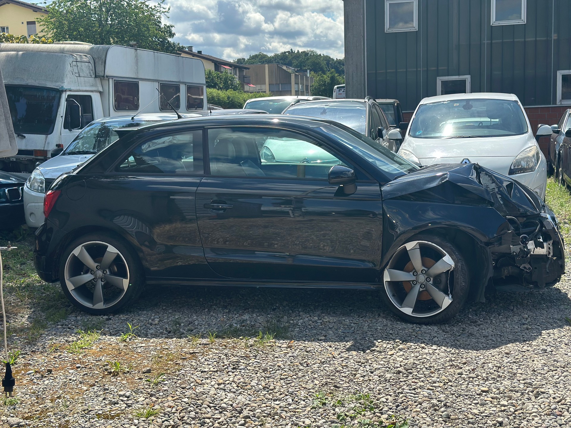AUDI A1 Sport 1.4 TFSI Ambition S-tronic-image-2