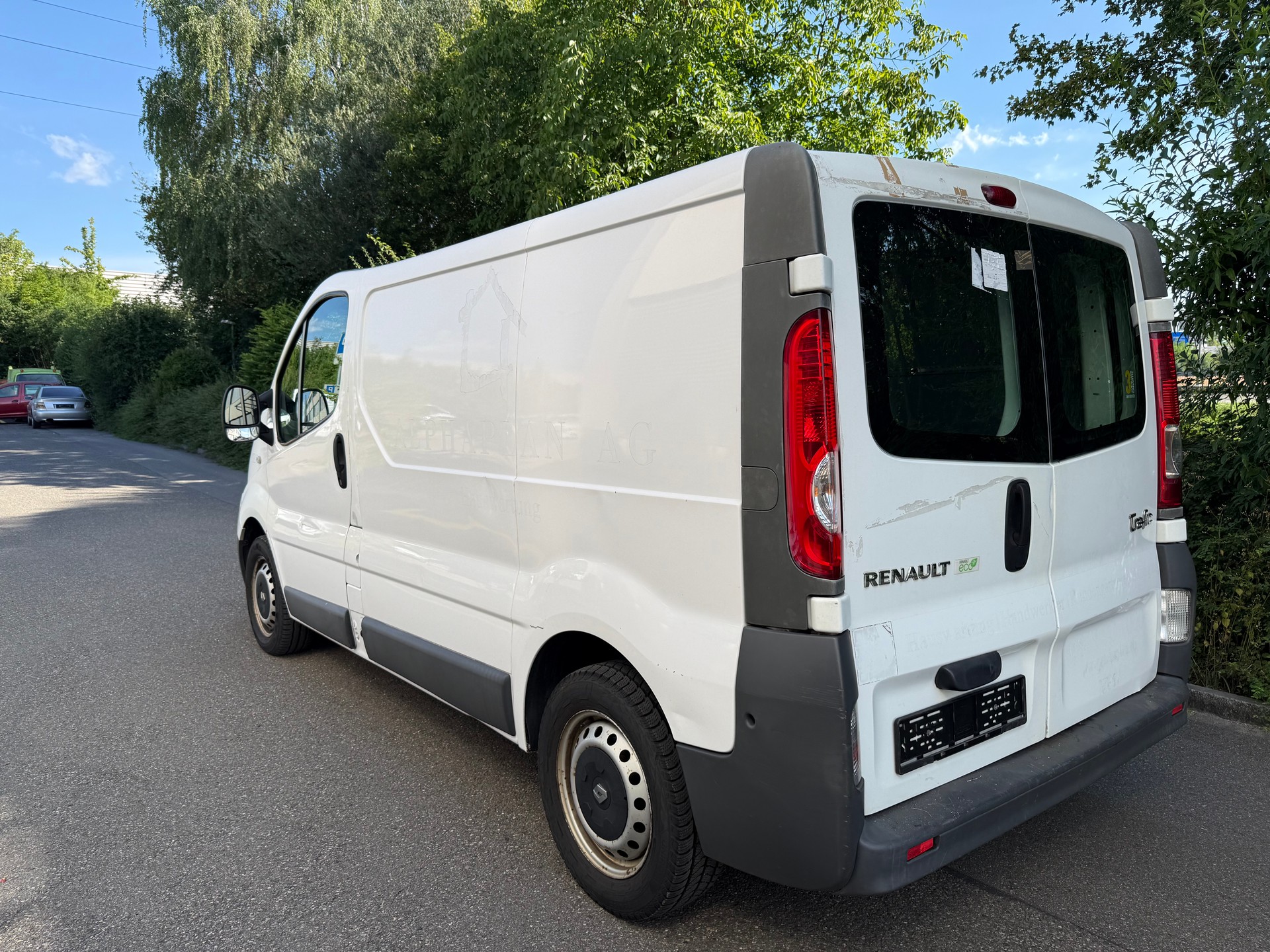 RENAULT Trafic 2.0 dCi 90 2.7t L1H1-image-4