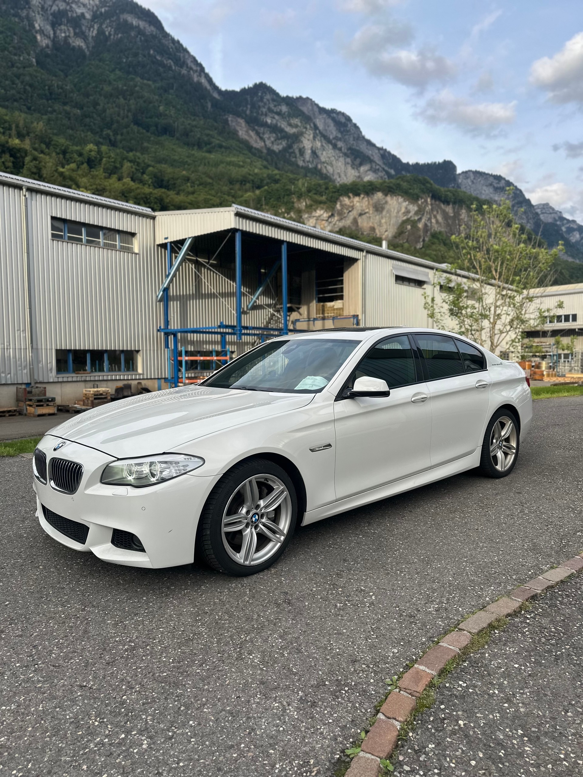 BMW 535i ActiveHybrid 5 Steptronic-image-1