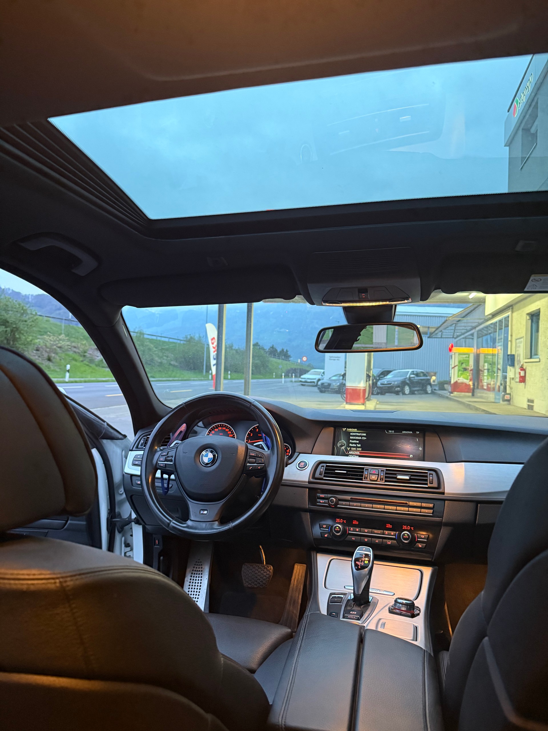 BMW 535i ActiveHybrid 5 Steptronic-image-8