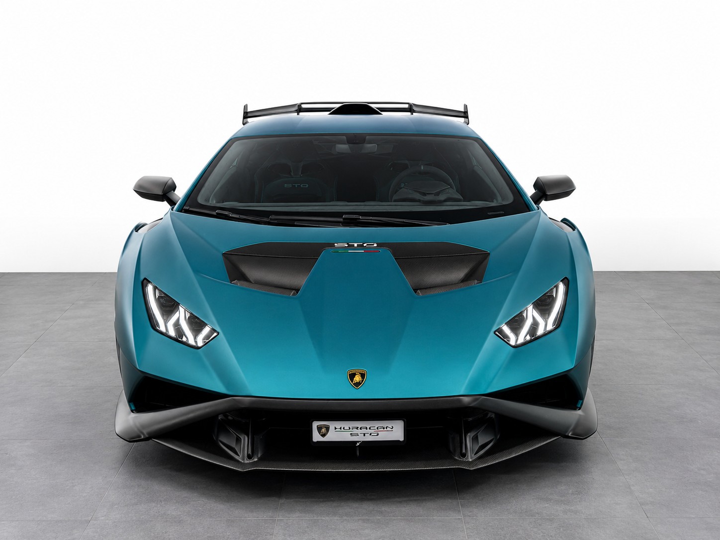 LAMBORGHINI Huracan STO Coupé DCT RWD-image-2