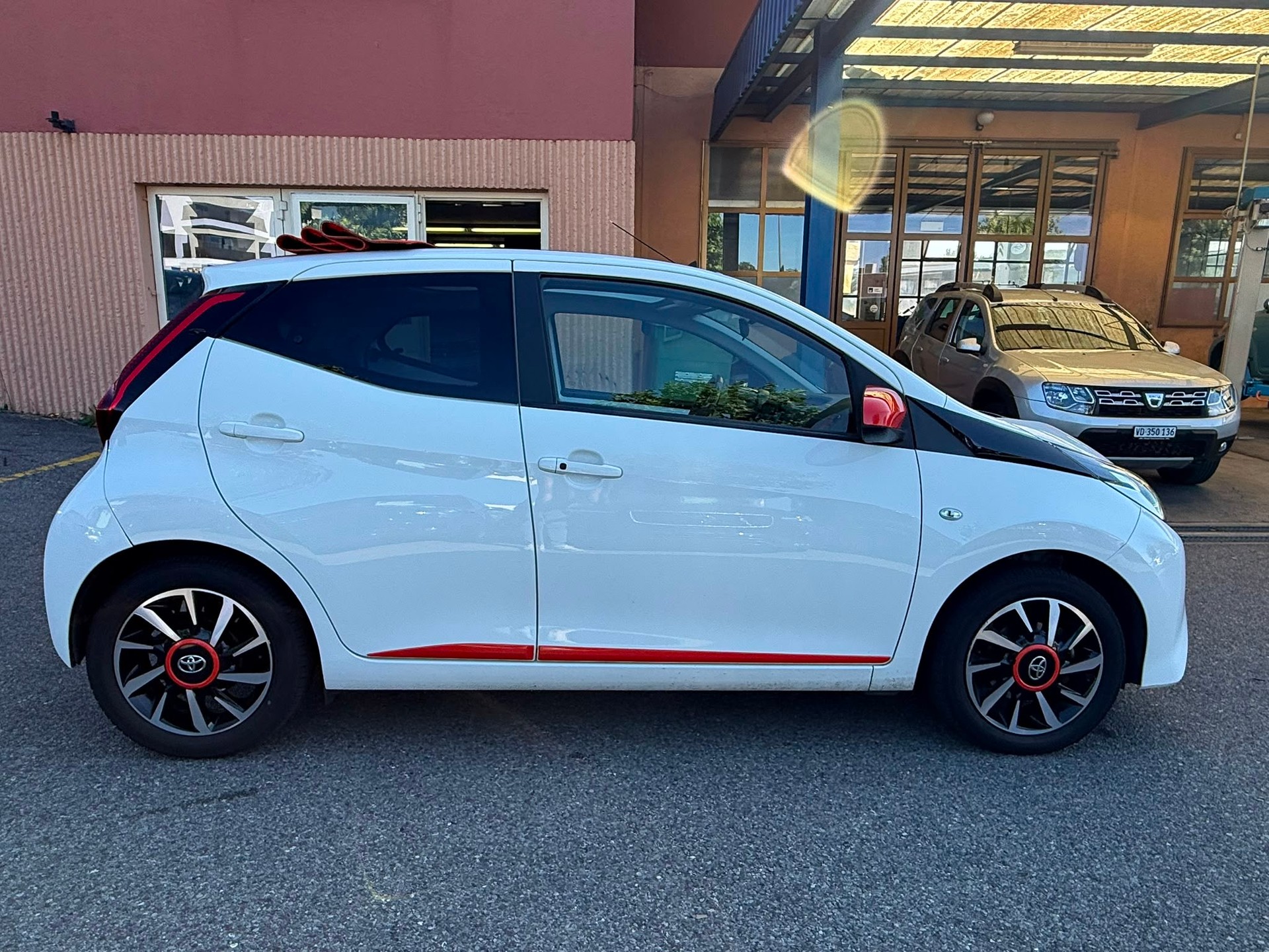 TOYOTA Aygo 1.0 VVT-i Limited White-image-6