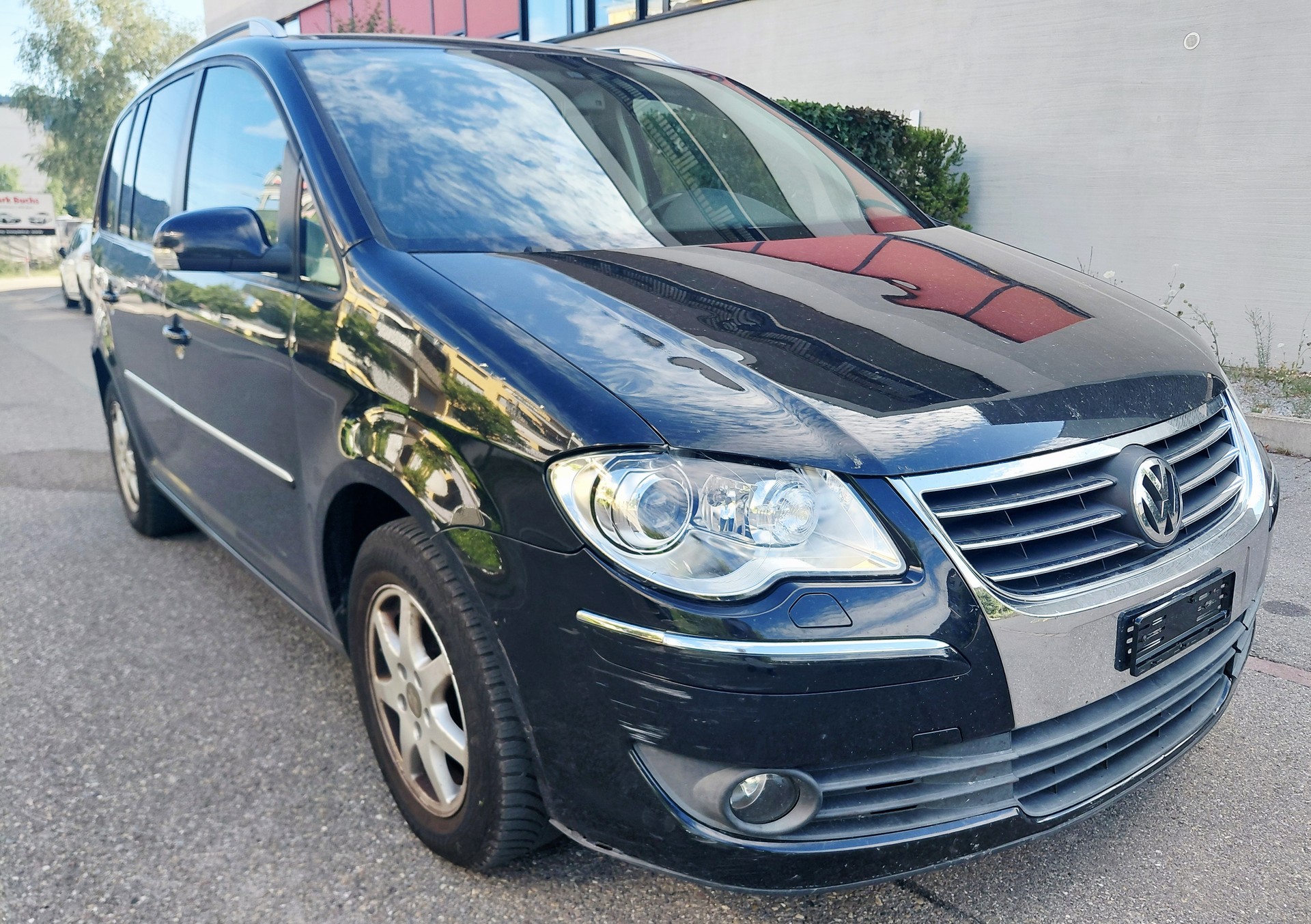VW Touran 2.0 TDI Trendline 7 Plätze