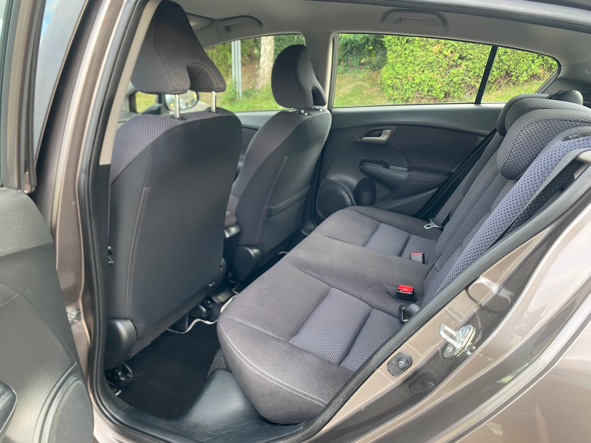 HONDA INSIGHT-image-14