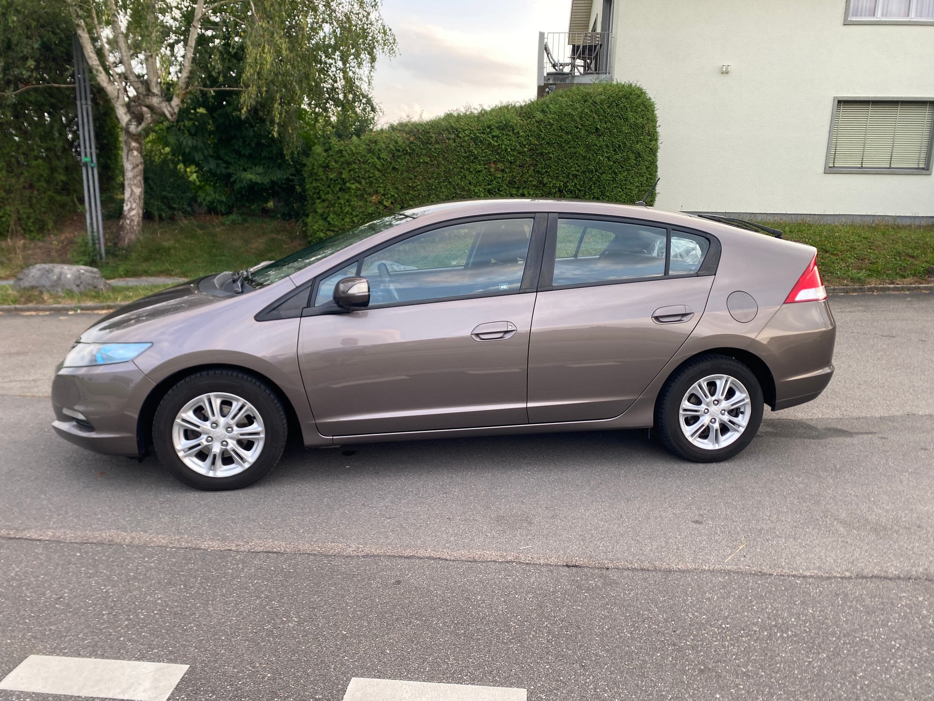 HONDA INSIGHT-image-3