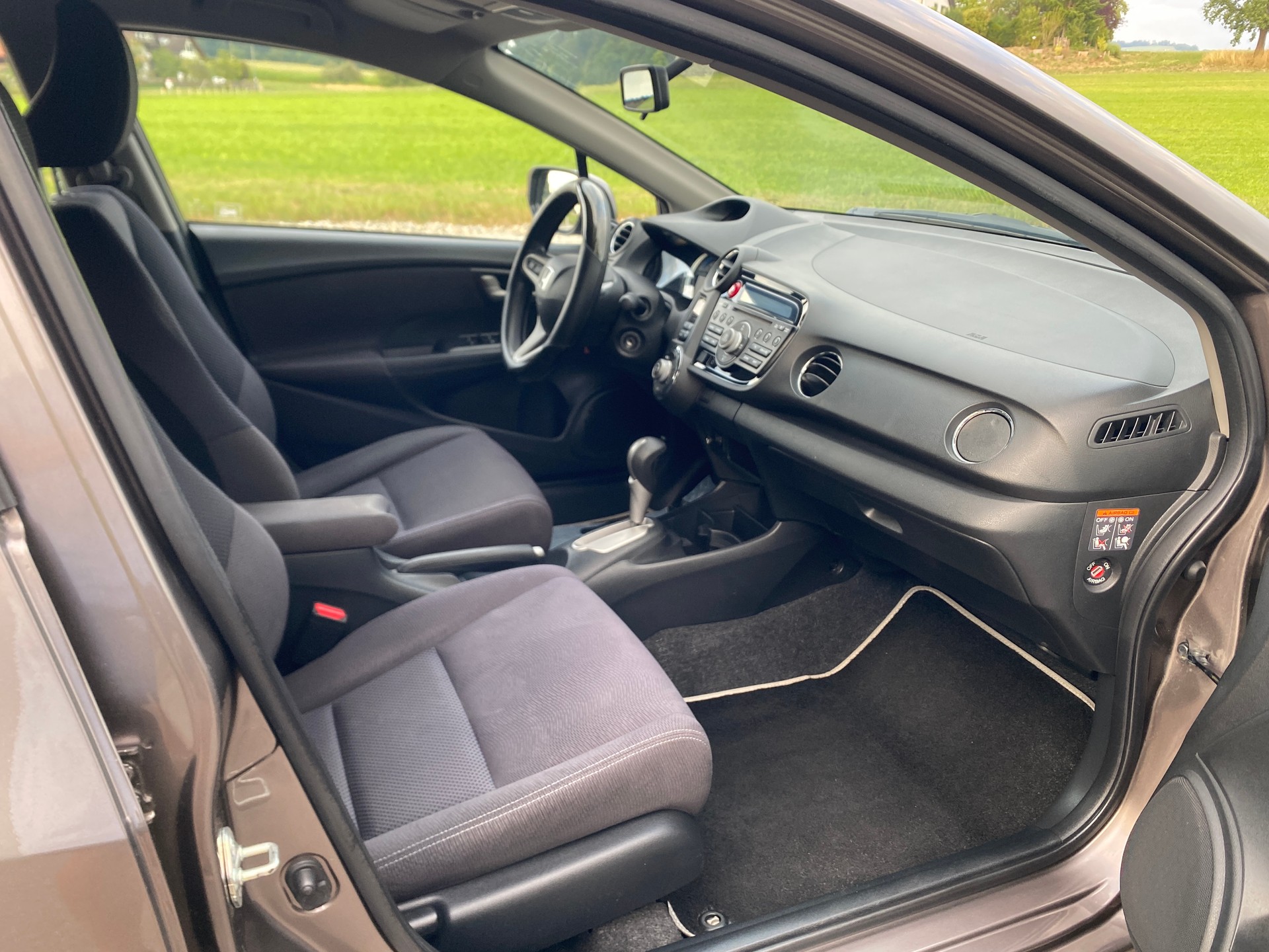 HONDA INSIGHT-image-12