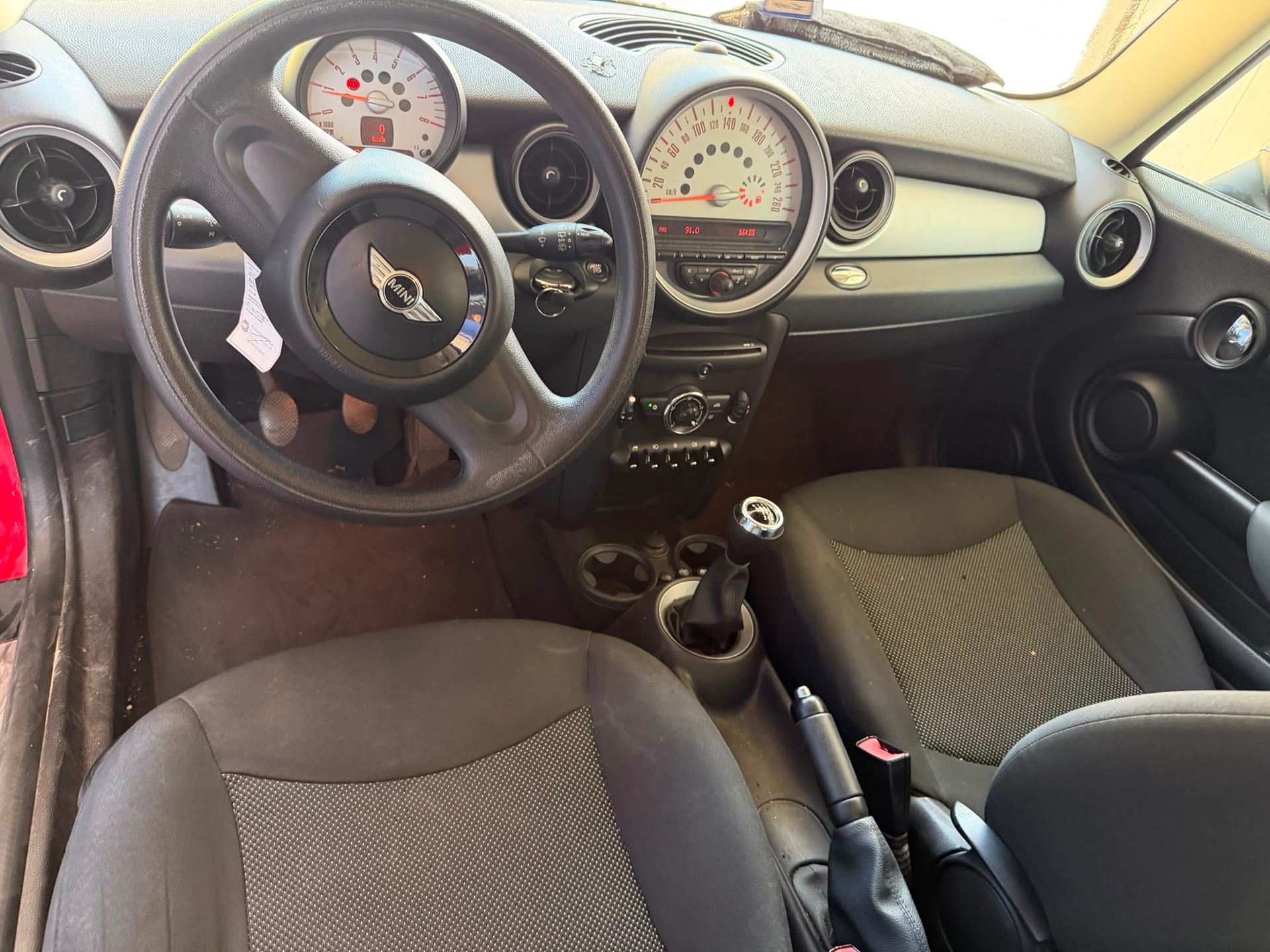 MINI One-image-8